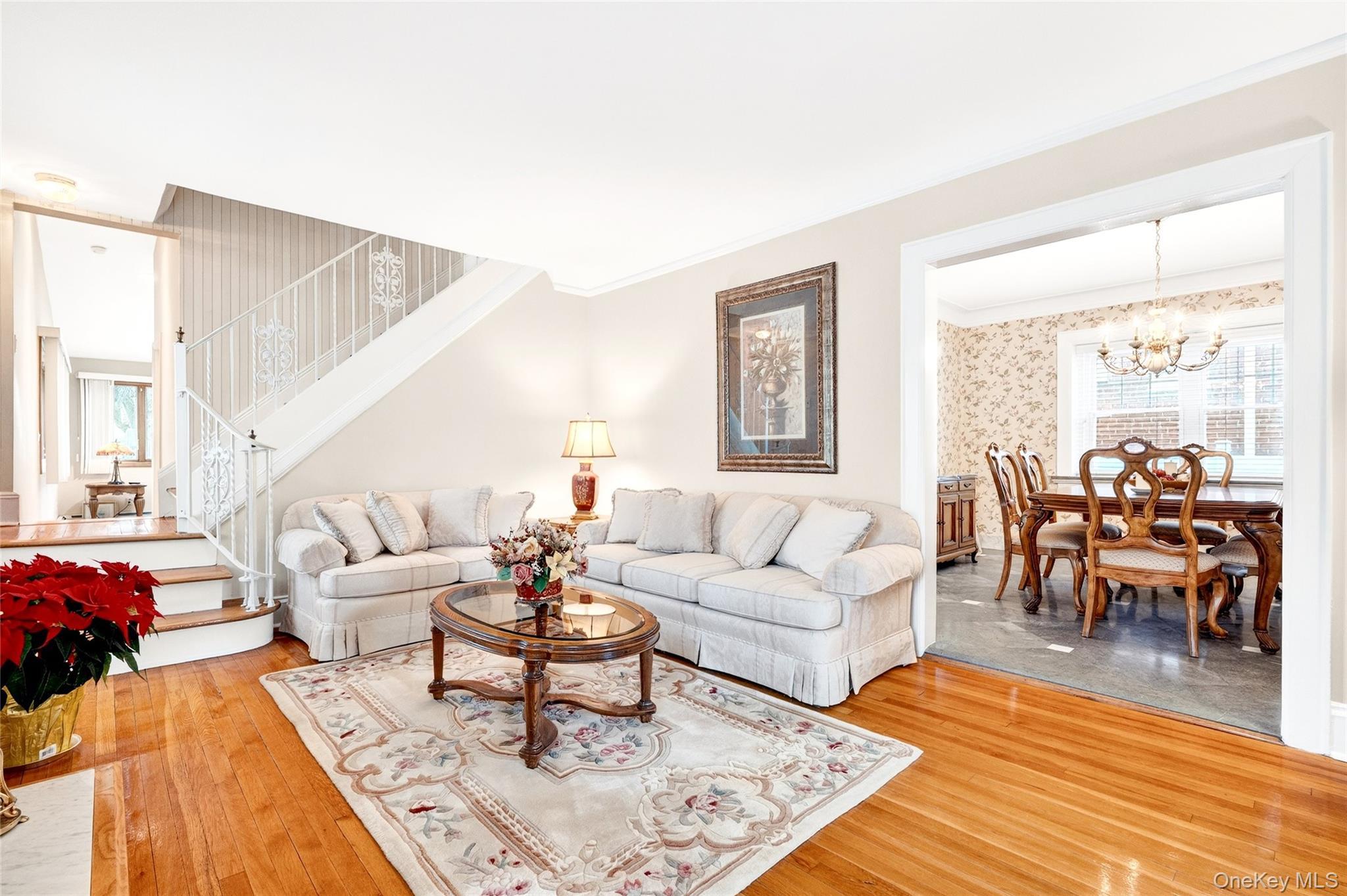 Single Family Country Club  Bronx, NY 10465, MLS-950954-10