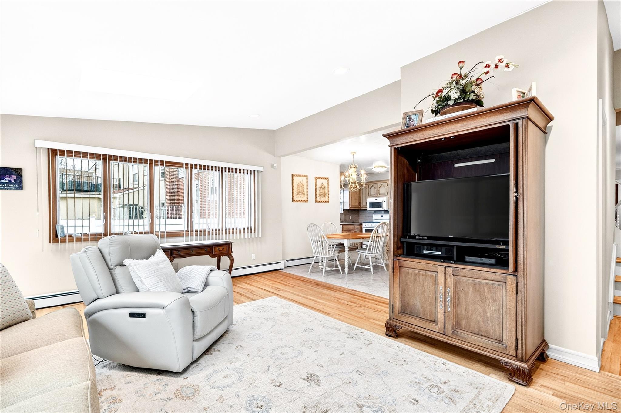 Single Family Country Club  Bronx, NY 10465, MLS-950954-26