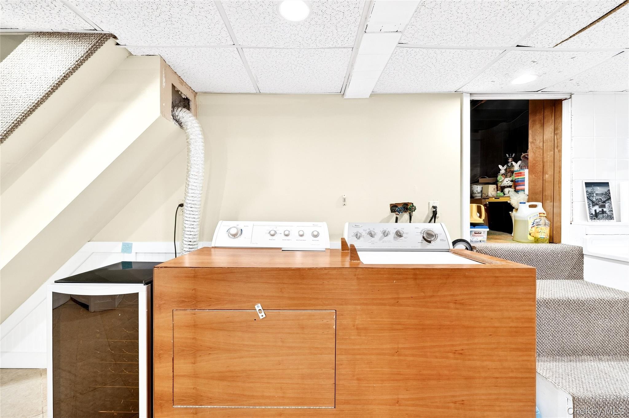 Single Family Country Club  Bronx, NY 10465, MLS-950954-44