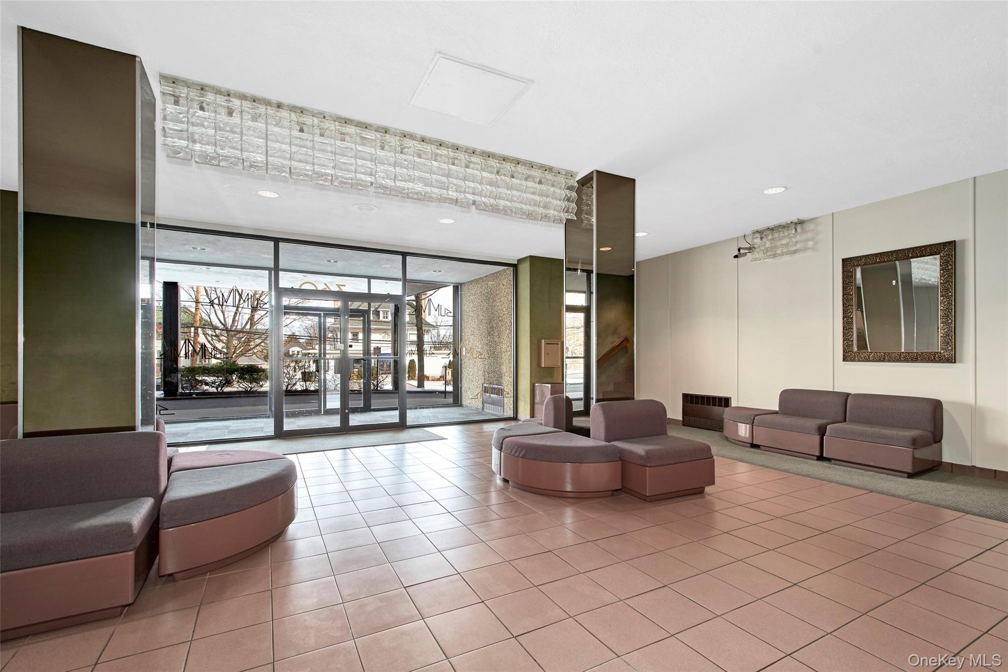 Coop Westchester Westchester County, NY 10573, MLS-950967-18