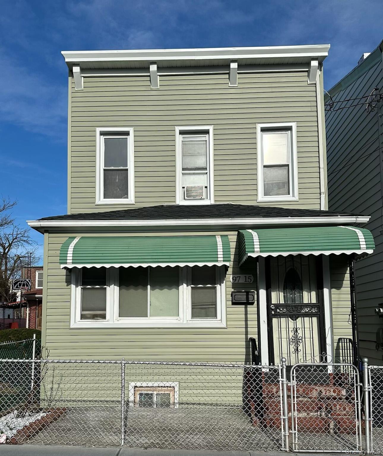 Single Family 88th  Queens, NY 11416, MLS-950971-3