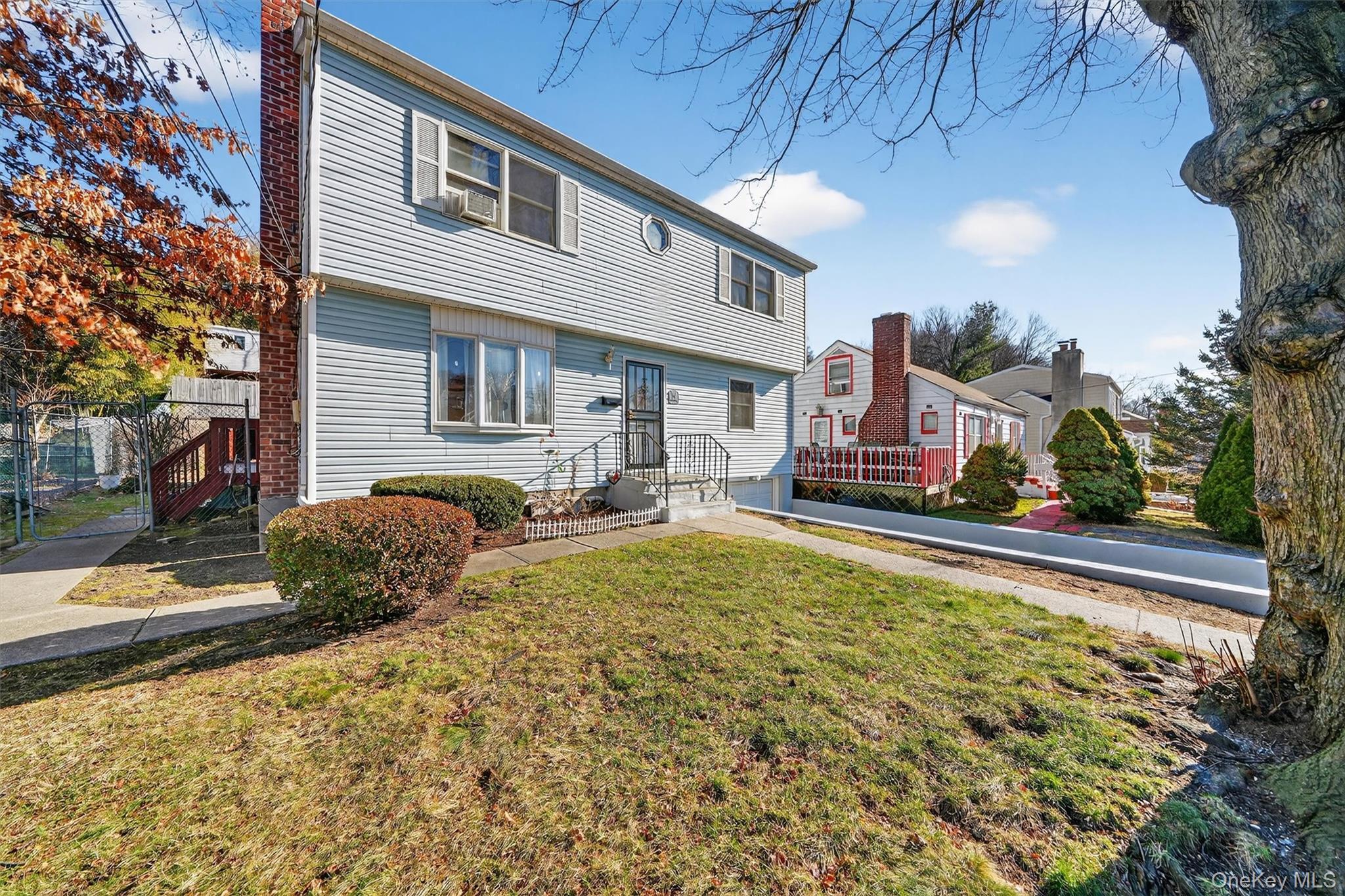 Single Family Morsemere  Westchester County, NY 10703, MLS-950976-2