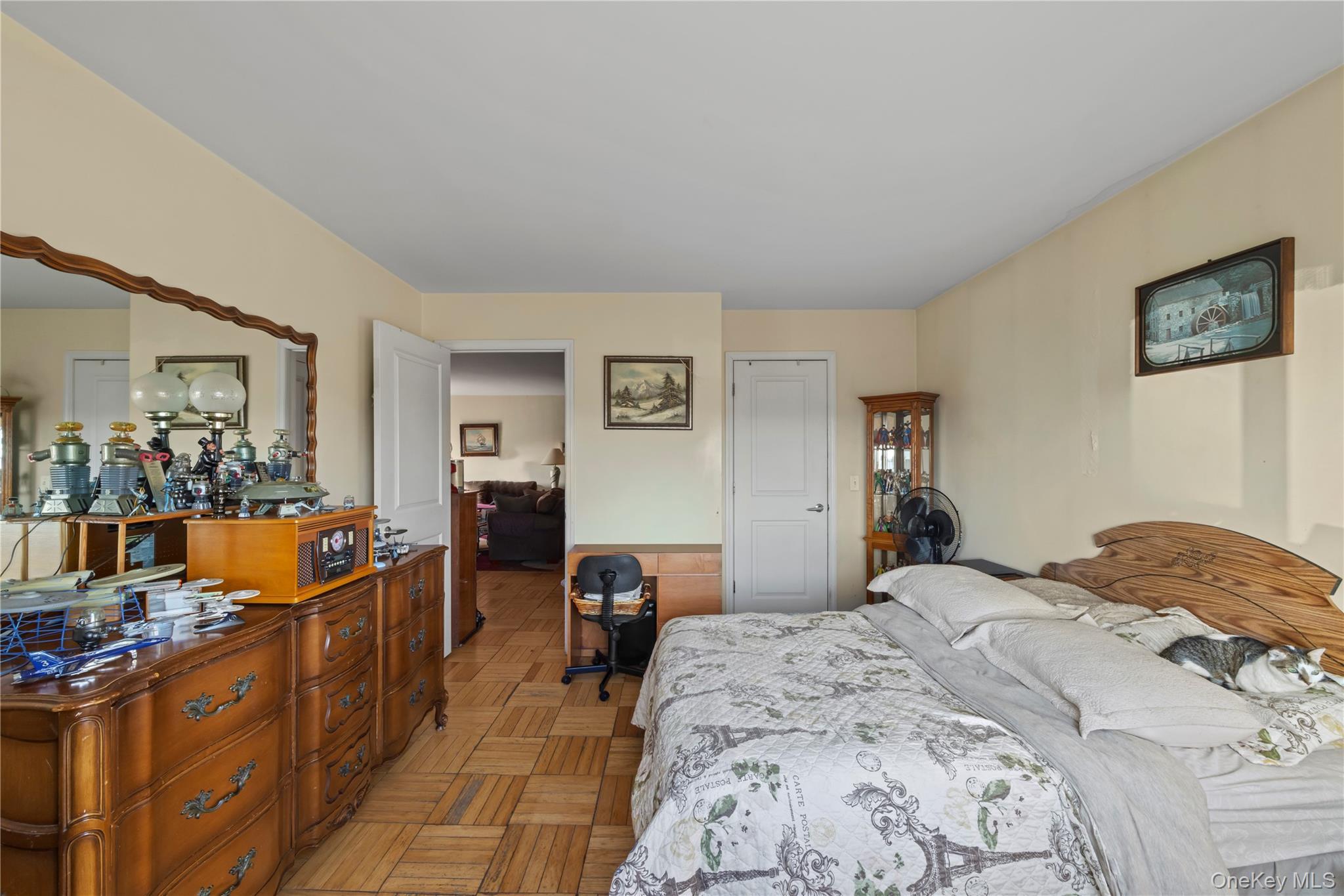 Condo Parkview  Bronx, NY 10461, MLS-950998-6