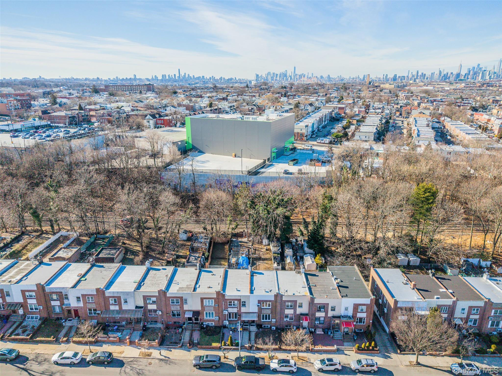 Single Family 79th  Queens, NY 11373, MLS-951004-24