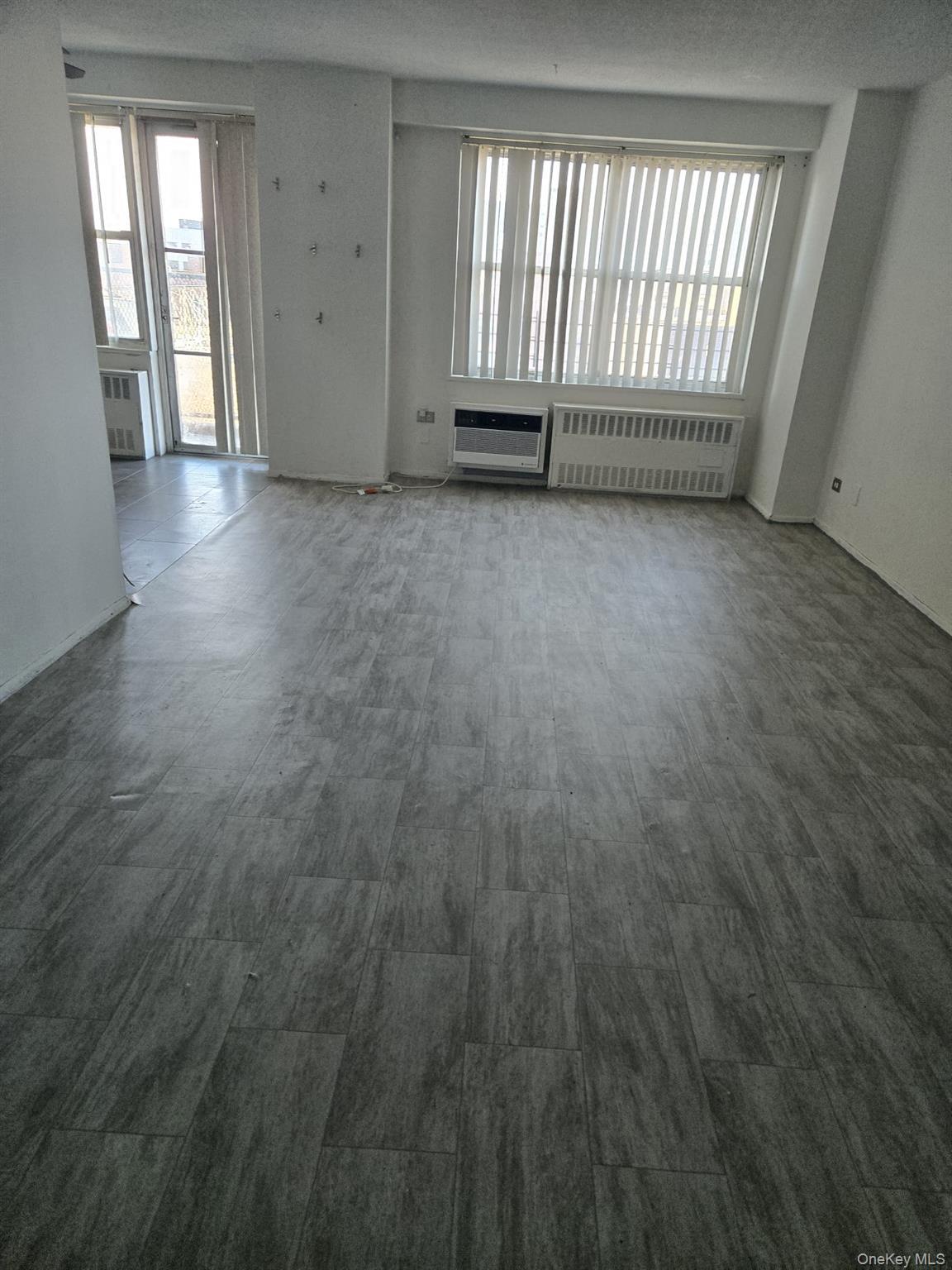 Coop Olinville  Bronx, NY 10467, MLS-951016-5