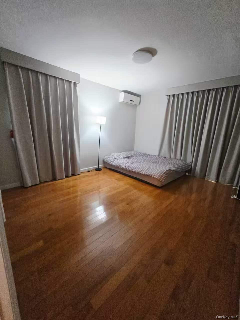 Single Family 232nd Street Queens, NY 11364, MLS-951037-9