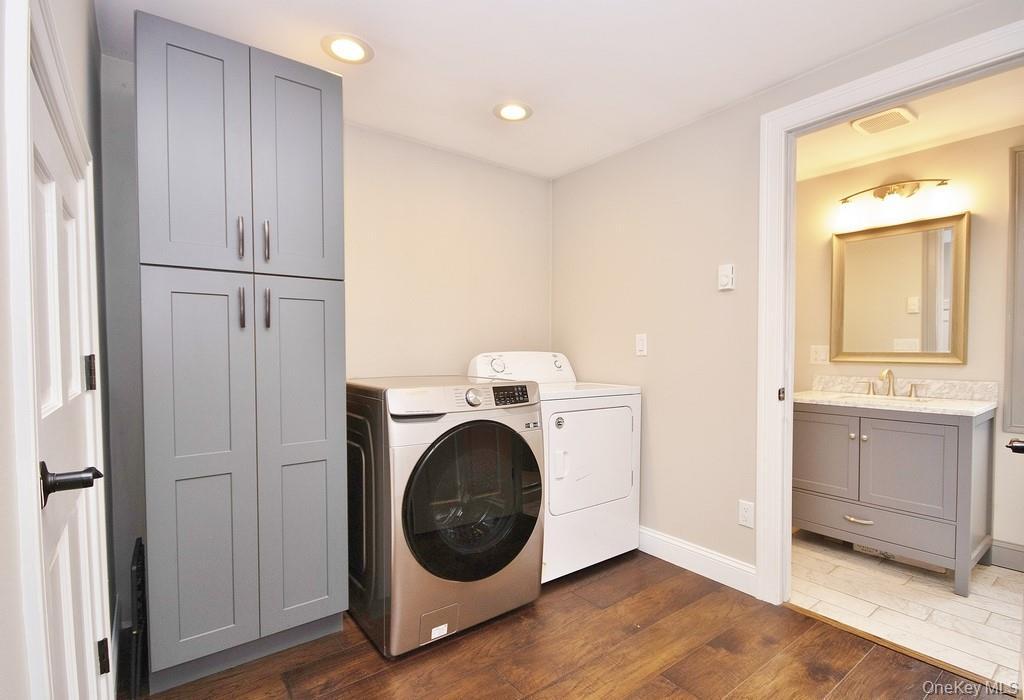 Single Family Midway  Dutchess County, NY 12501, MLS-951050-12