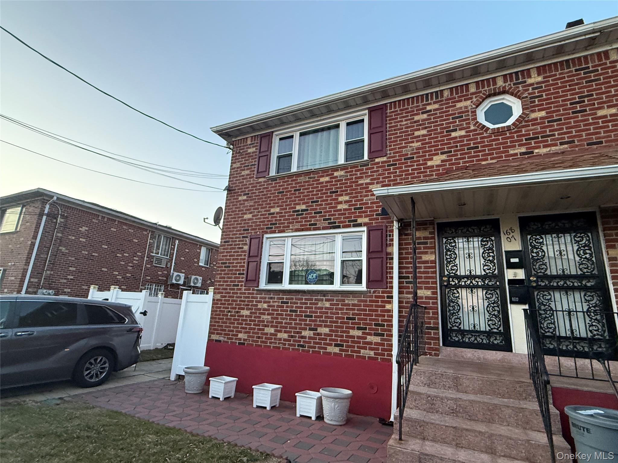 Single Family 144th  Queens, NY 11434, MLS-951056-3