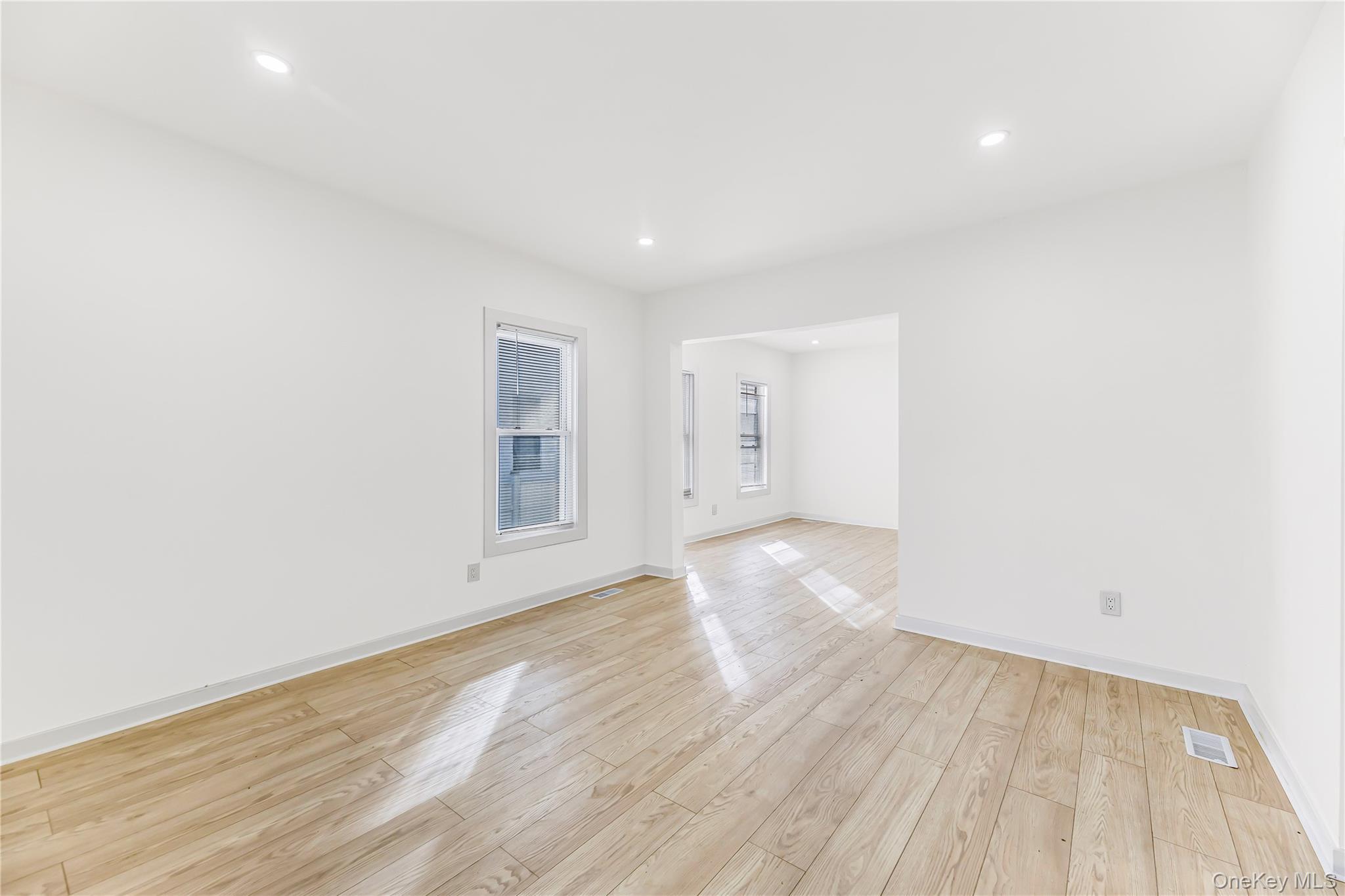 Single Family Hillside  Westchester County, NY 10553, MLS-951065-5