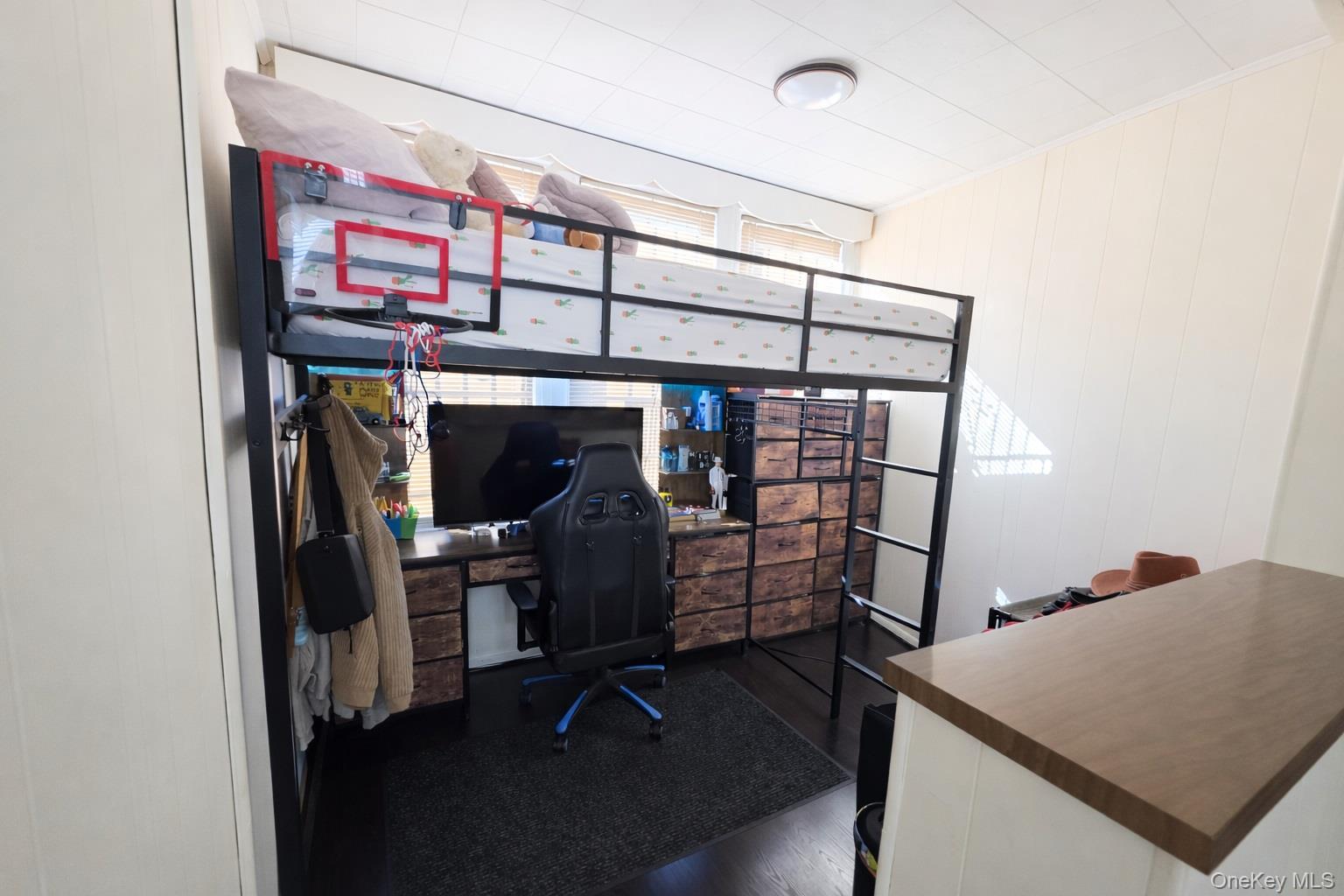 Single Family 24th  Queens, NY 11103, MLS-951071-6