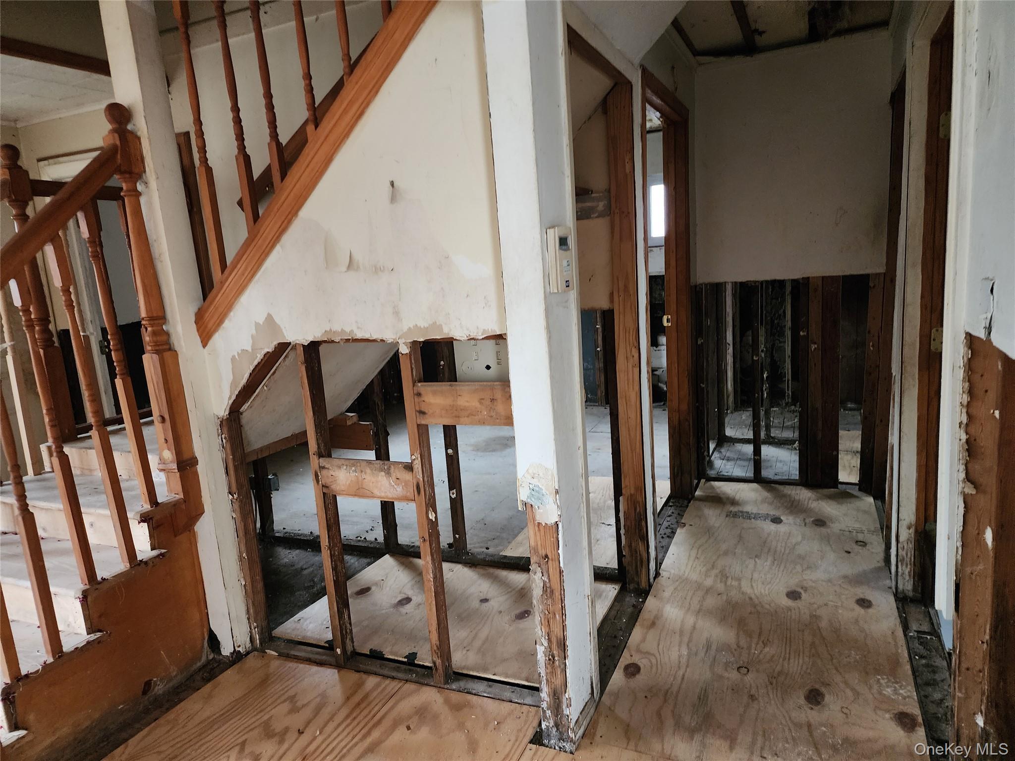 Single Family Parkway  Suffolk County, NY 11798, MLS-951086-14