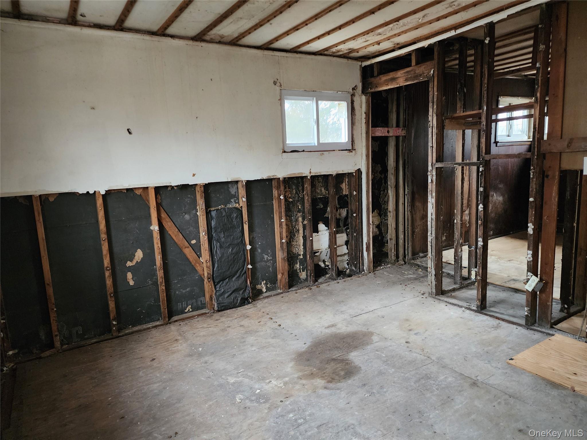 Single Family Parkway  Suffolk County, NY 11798, MLS-951086-18