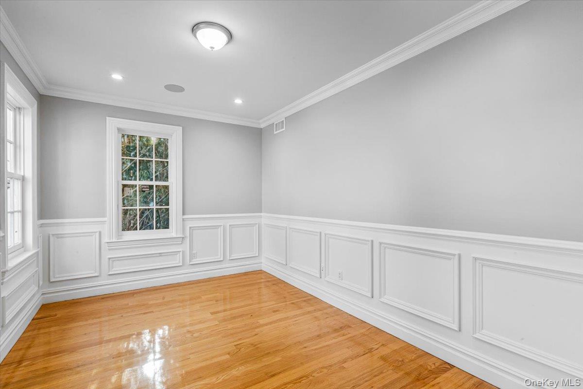 Single Family 38th  Queens, NY 11363, MLS-951089-25