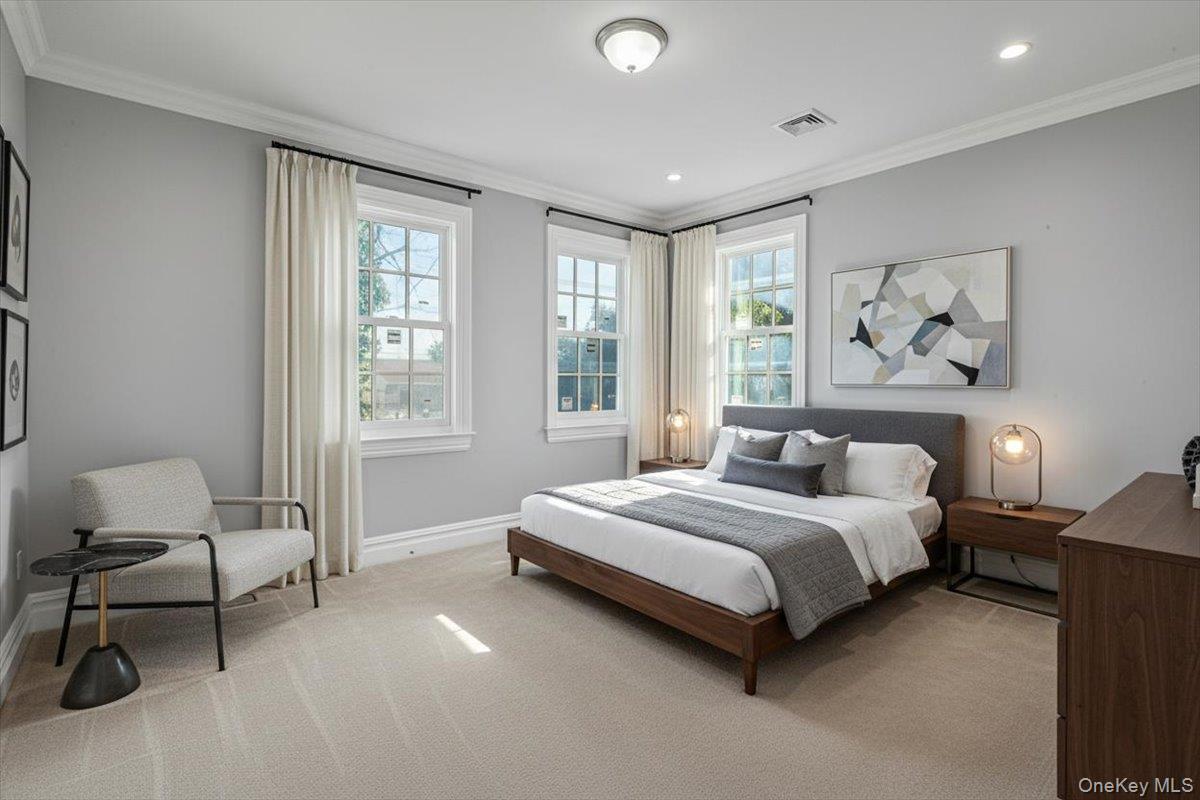 Single Family 38th  Queens, NY 11363, MLS-951089-34