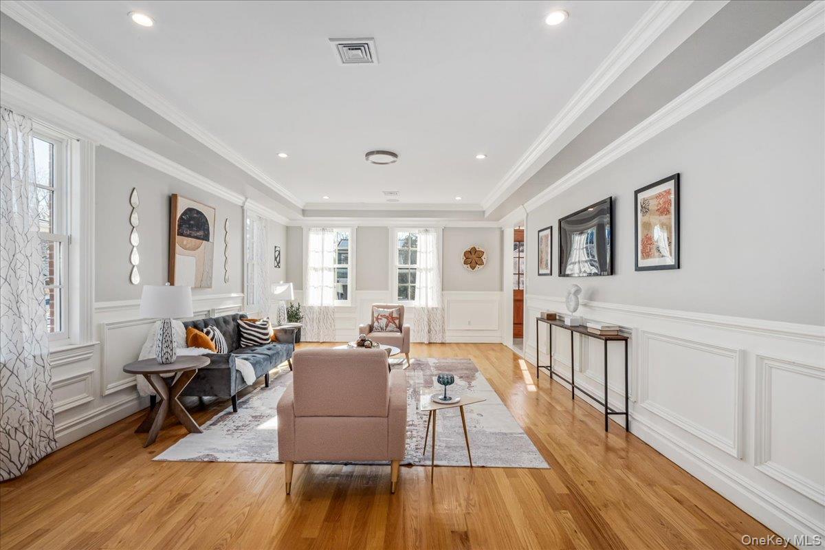 Single Family 38th  Queens, NY 11363, MLS-951089-7