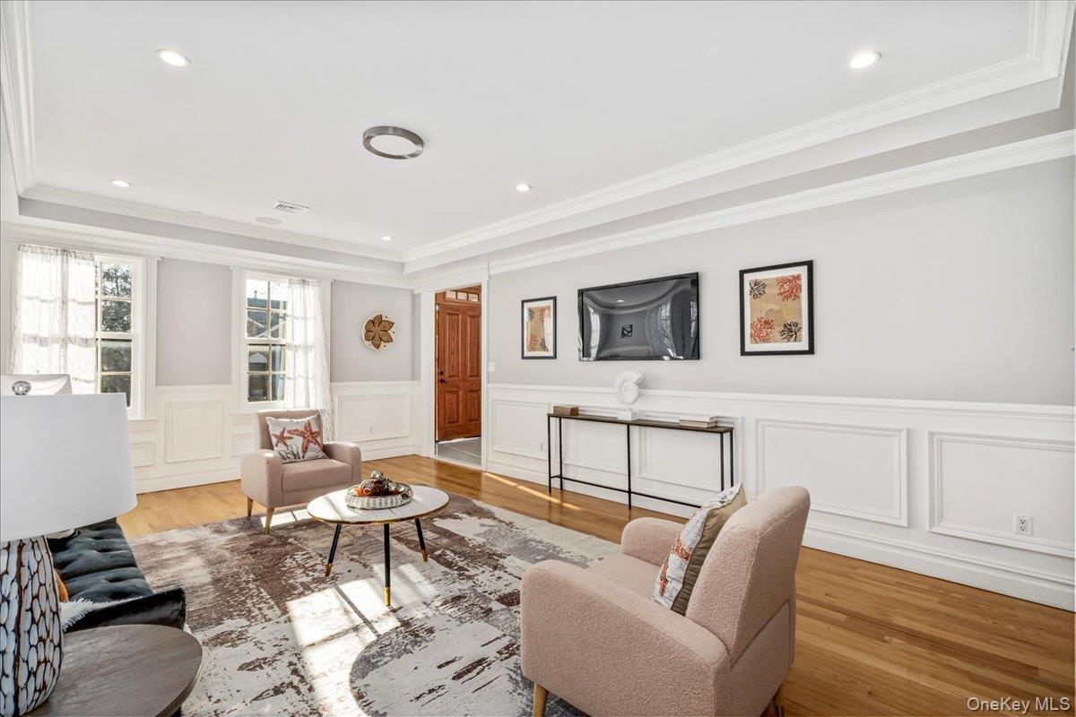 Single Family 38th  Queens, NY 11363, MLS-951089-8