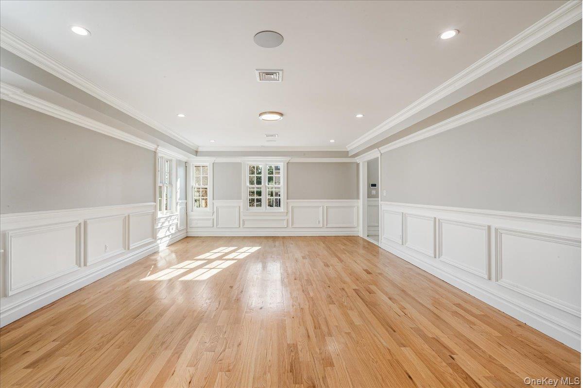 Single Family 38th  Queens, NY 11363, MLS-951092-6