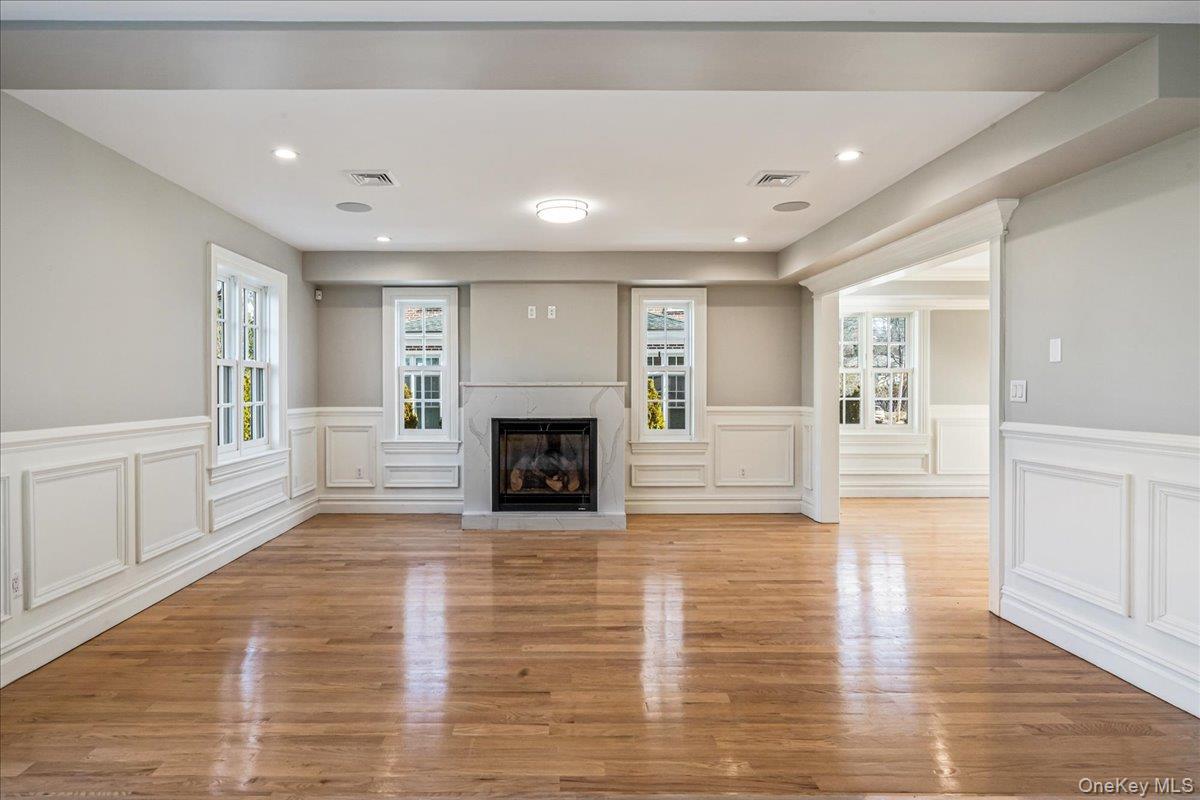 Single Family 38th  Queens, NY 11363, MLS-951092-7