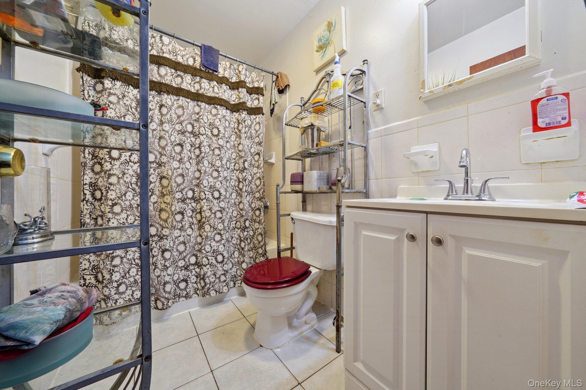 Single Family 221st  Bronx, NY 10467, MLS-951093-16