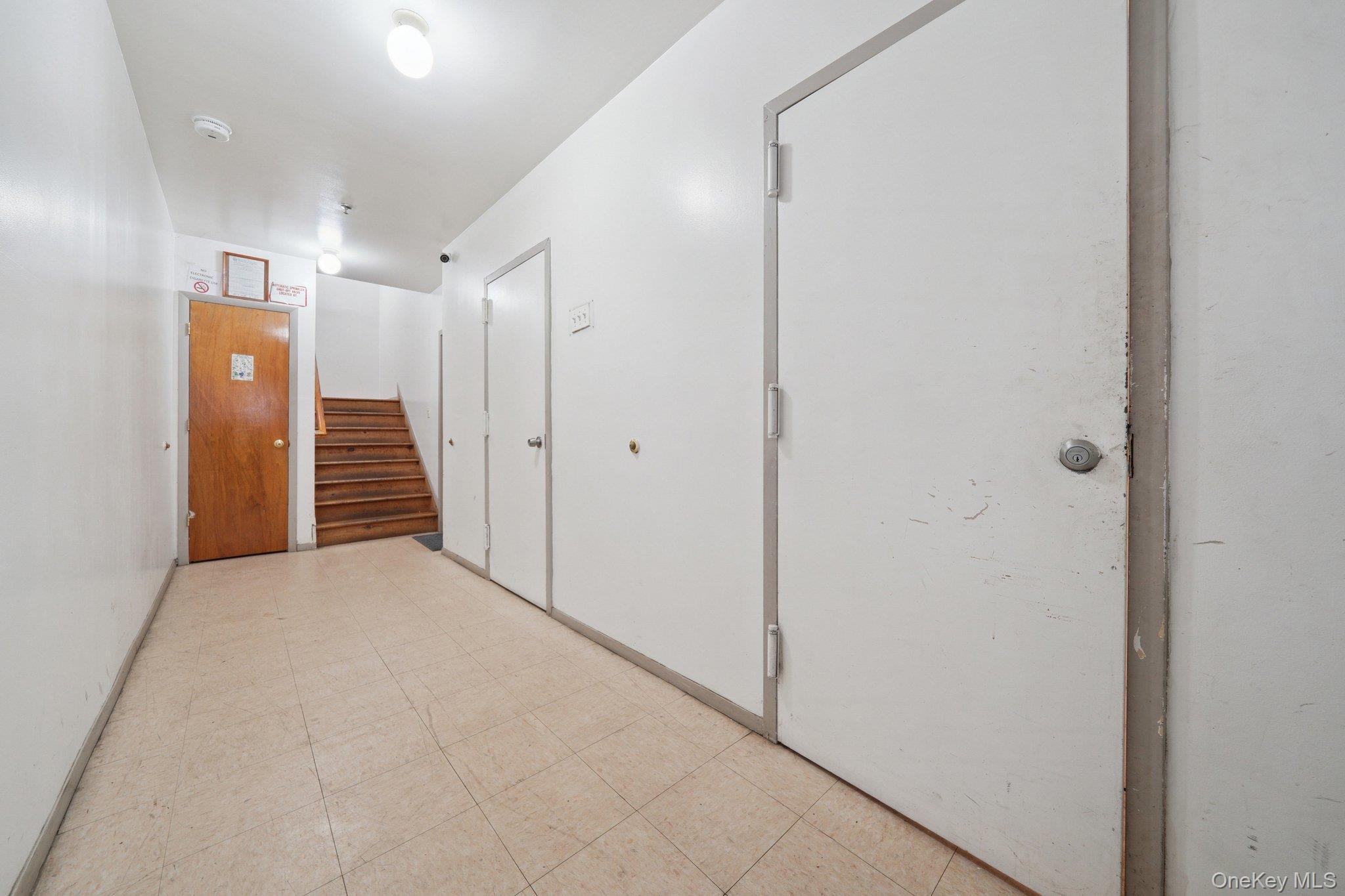 Single Family 221st  Bronx, NY 10467, MLS-951093-5