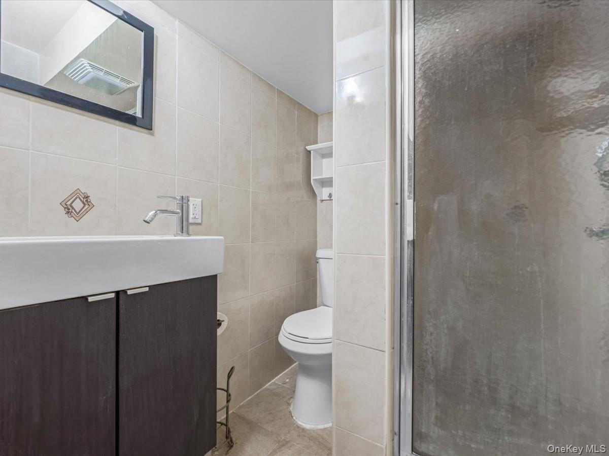 Single Family 75th  Queens, NY 11375, MLS-951103-19