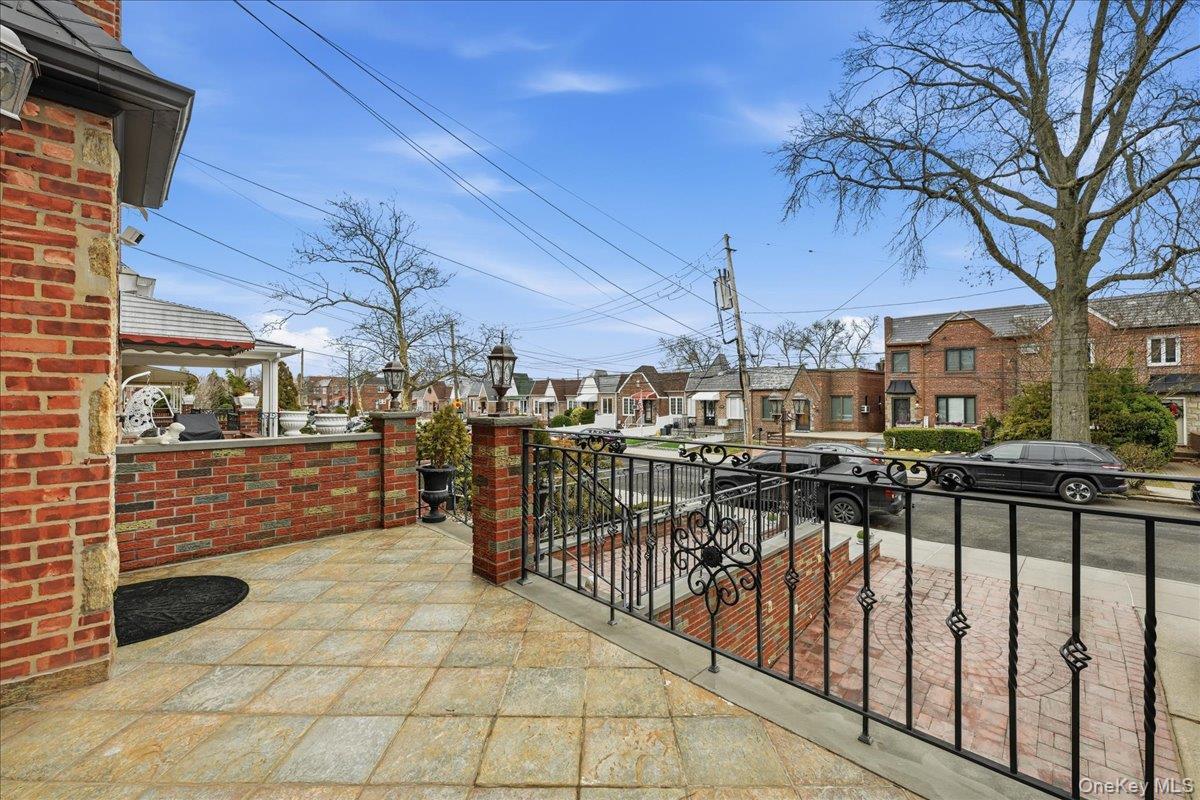Single Family 77th  Queens, NY 11379, MLS-951155-3