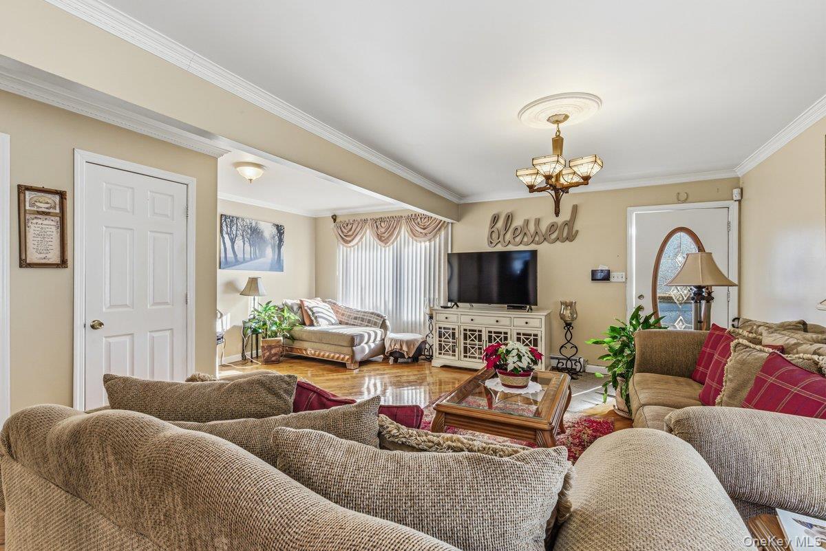 Single Family 126th  Queens, NY 11434, MLS-951177-5