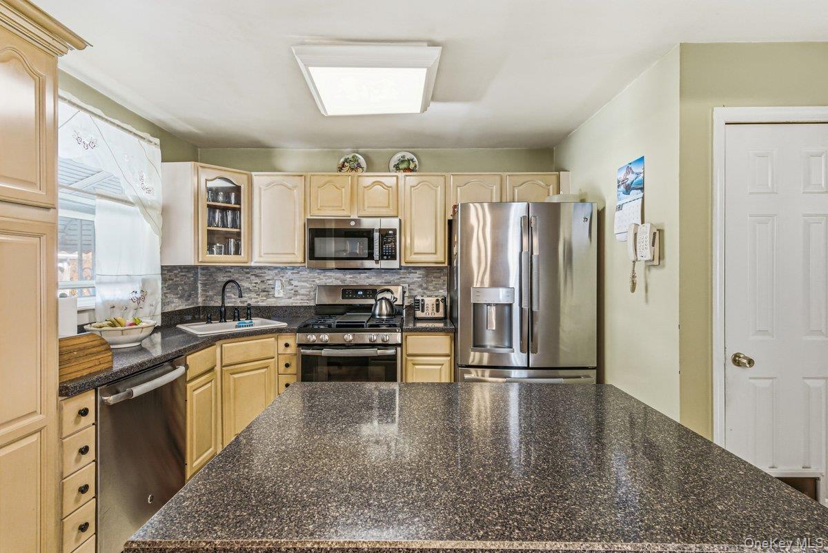 Single Family 126th  Queens, NY 11434, MLS-951177-8