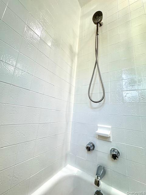 Single Family 65th  Queens, NY 11377, MLS-951207-26