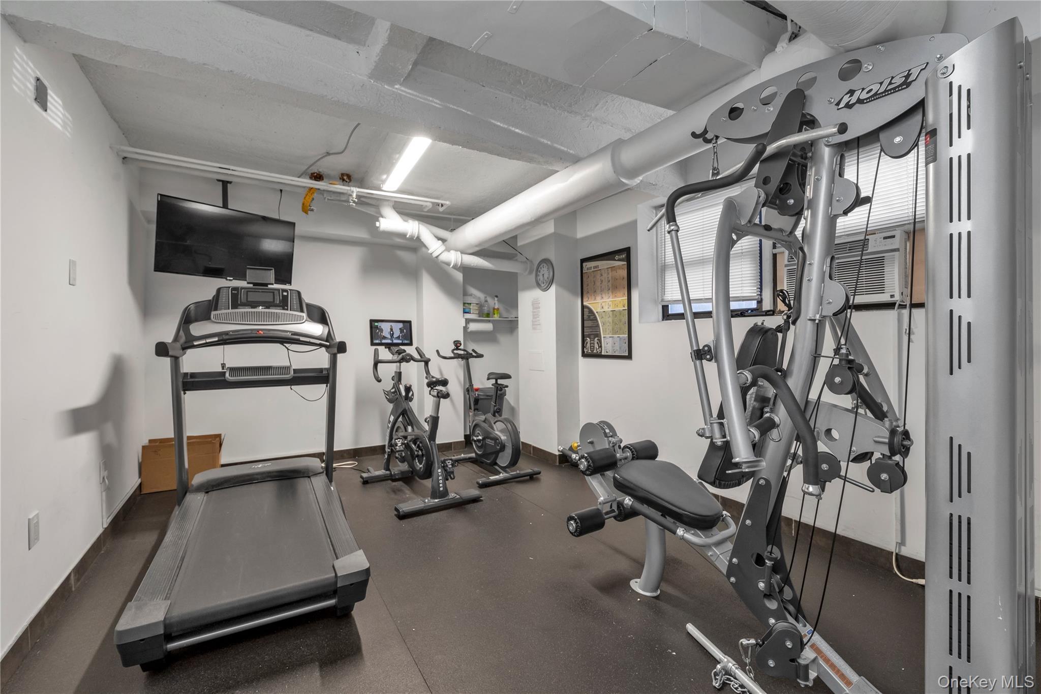 Coop 71st  Queens, NY 11375, MLS-951245-11