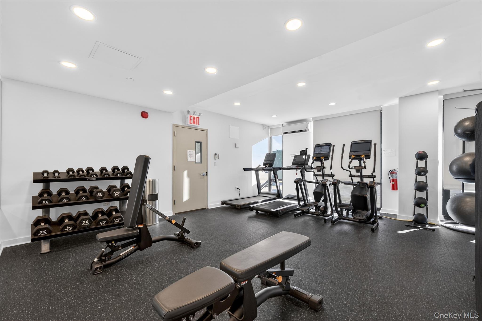 Condo Justice Queens, NY 11373, MLS-951258-22