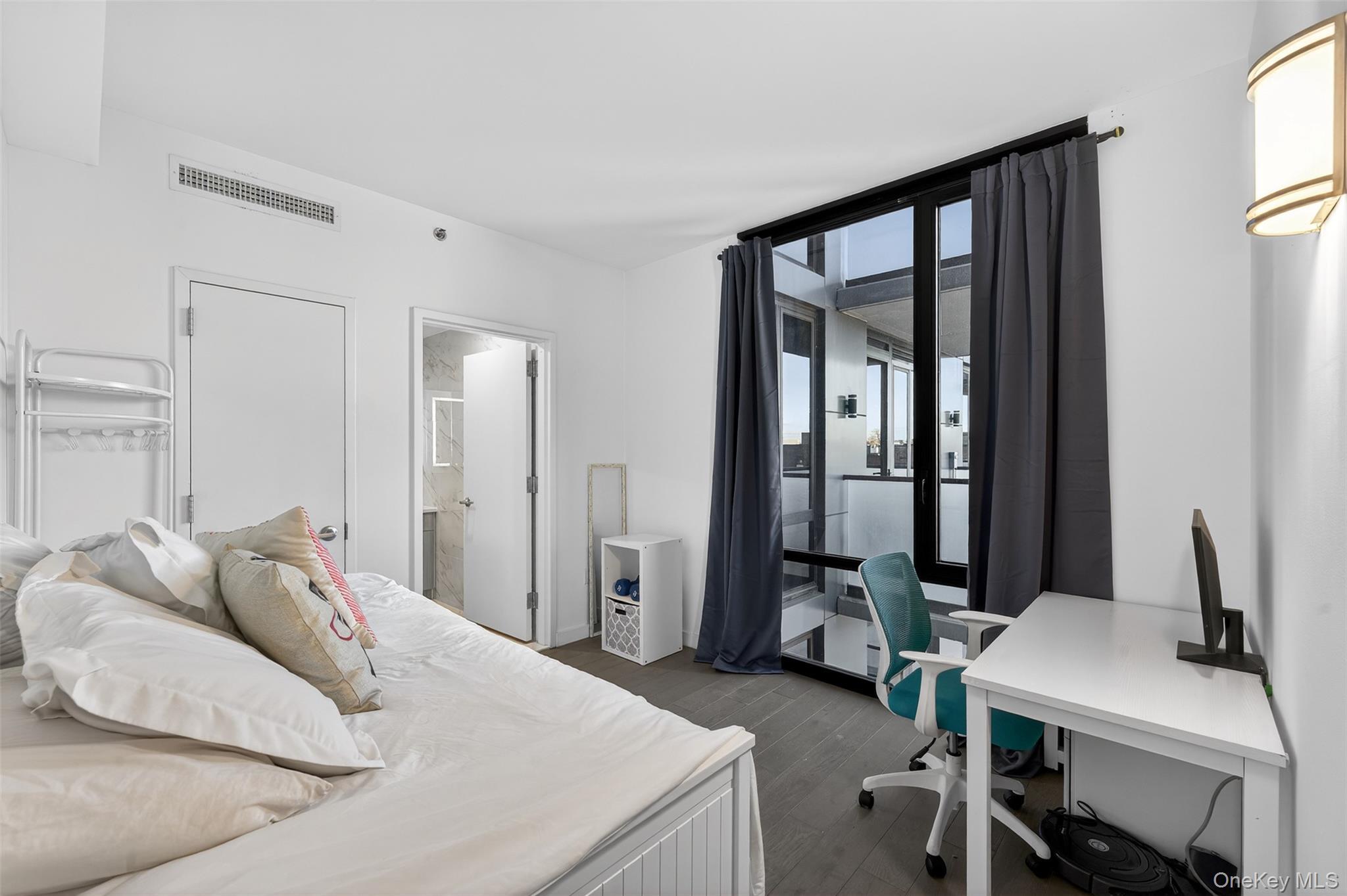 Condo Justice Queens, NY 11373, MLS-951258-9