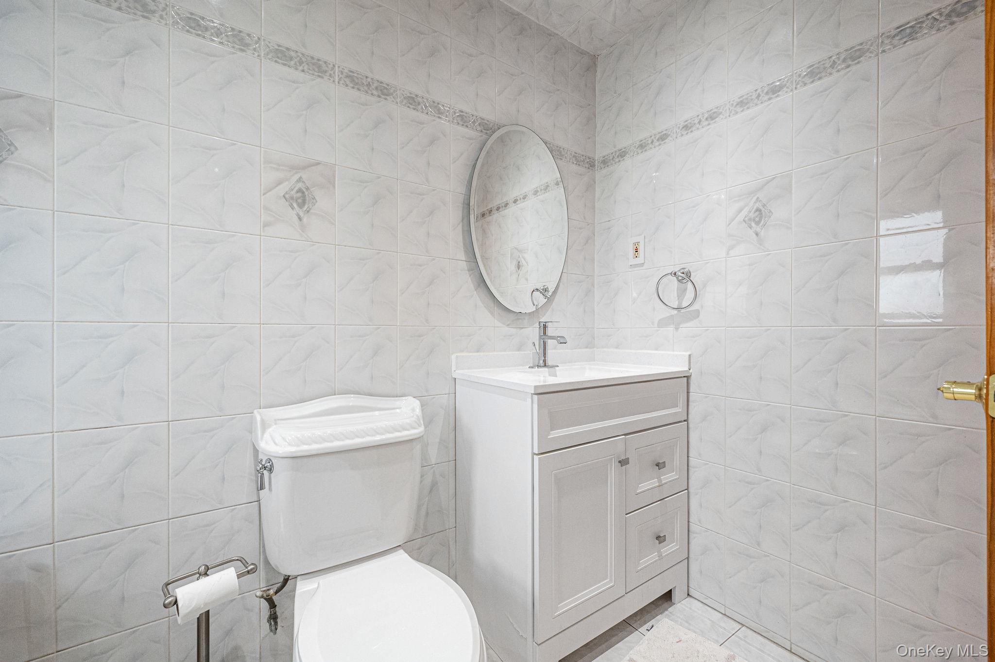 Single Family 124th  Queens, NY 11420, MLS-951324-36