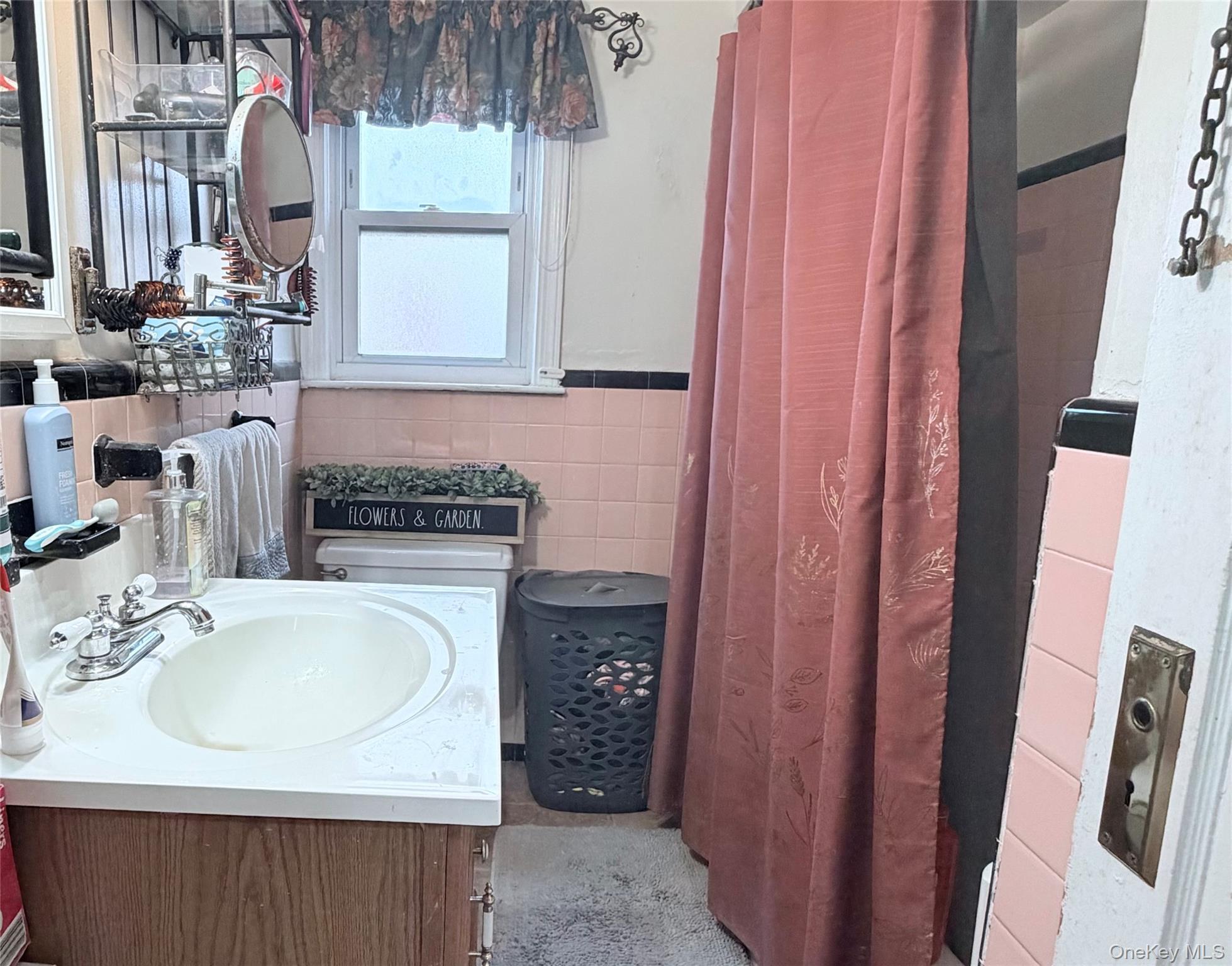 Single Family Jefferson  Nassau County, NY 11010, MLS-951337-10