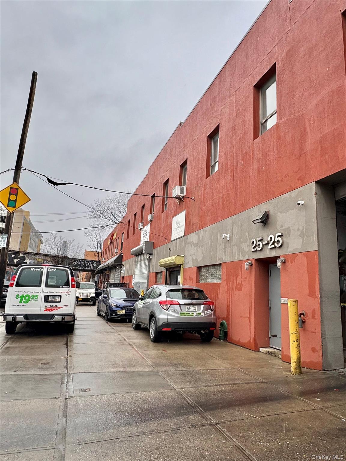 Commercial Lease Borden Ave  Queens, NY 11101, MLS-951345-4