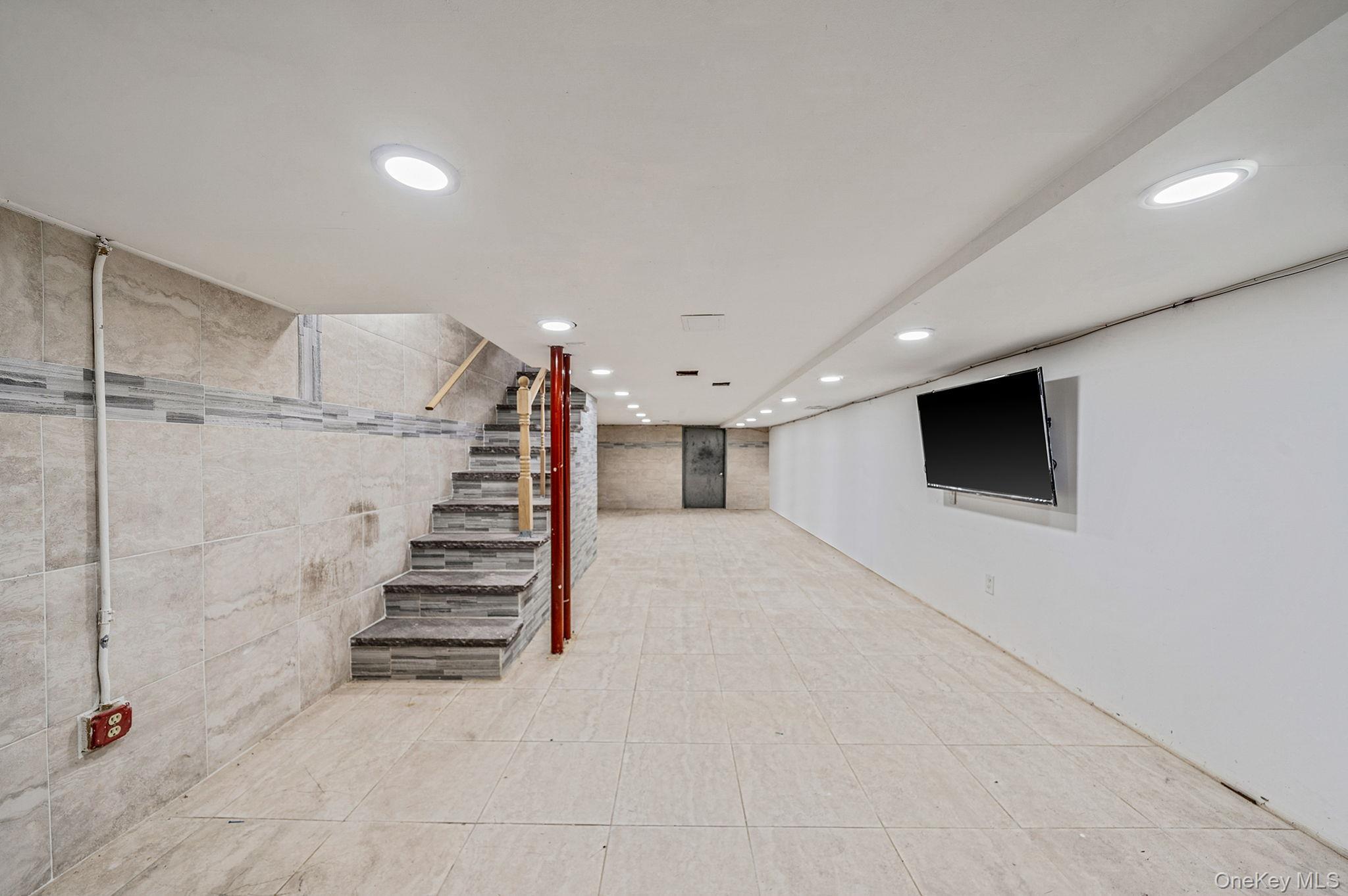 Single Family Jamaica Queens, NY 11418, MLS-951358-8