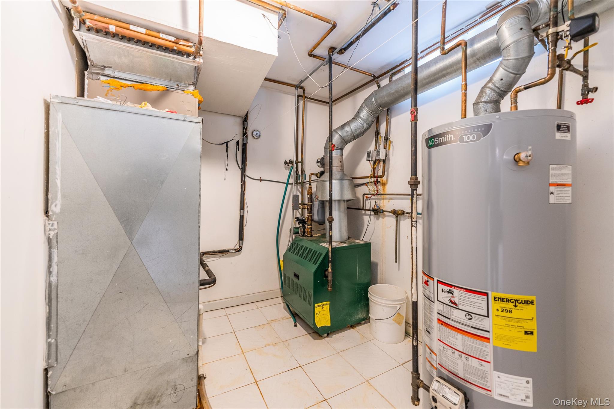 Single Family 199th Queens, NY 11365, MLS-951360-24