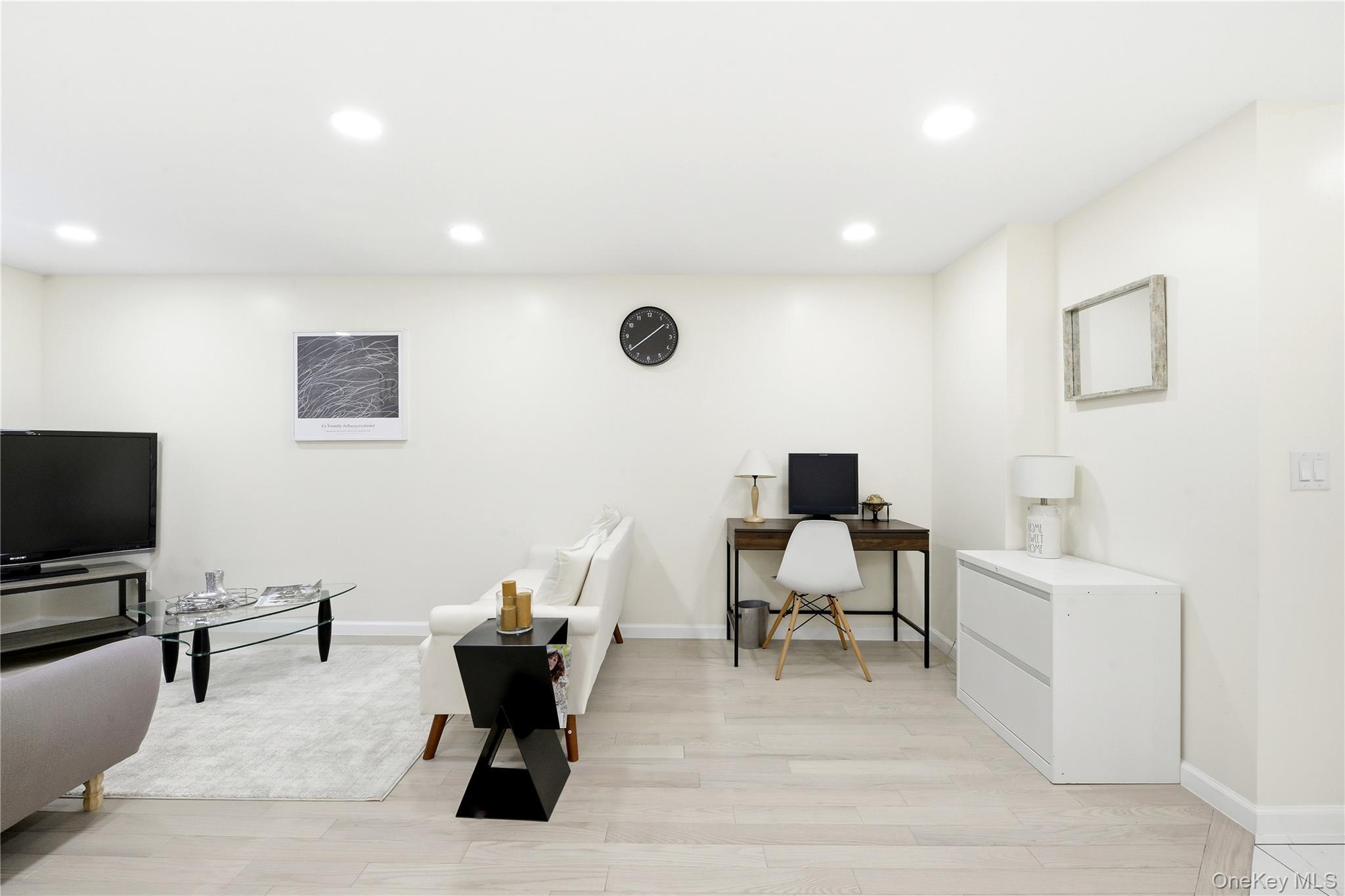 Coop 110th  Queens, NY 11375, MLS-951370-10