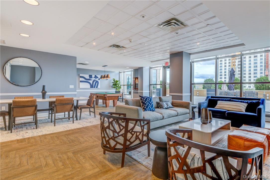 Condo Huguenot  Westchester County, NY 10801, MLS-951384-26