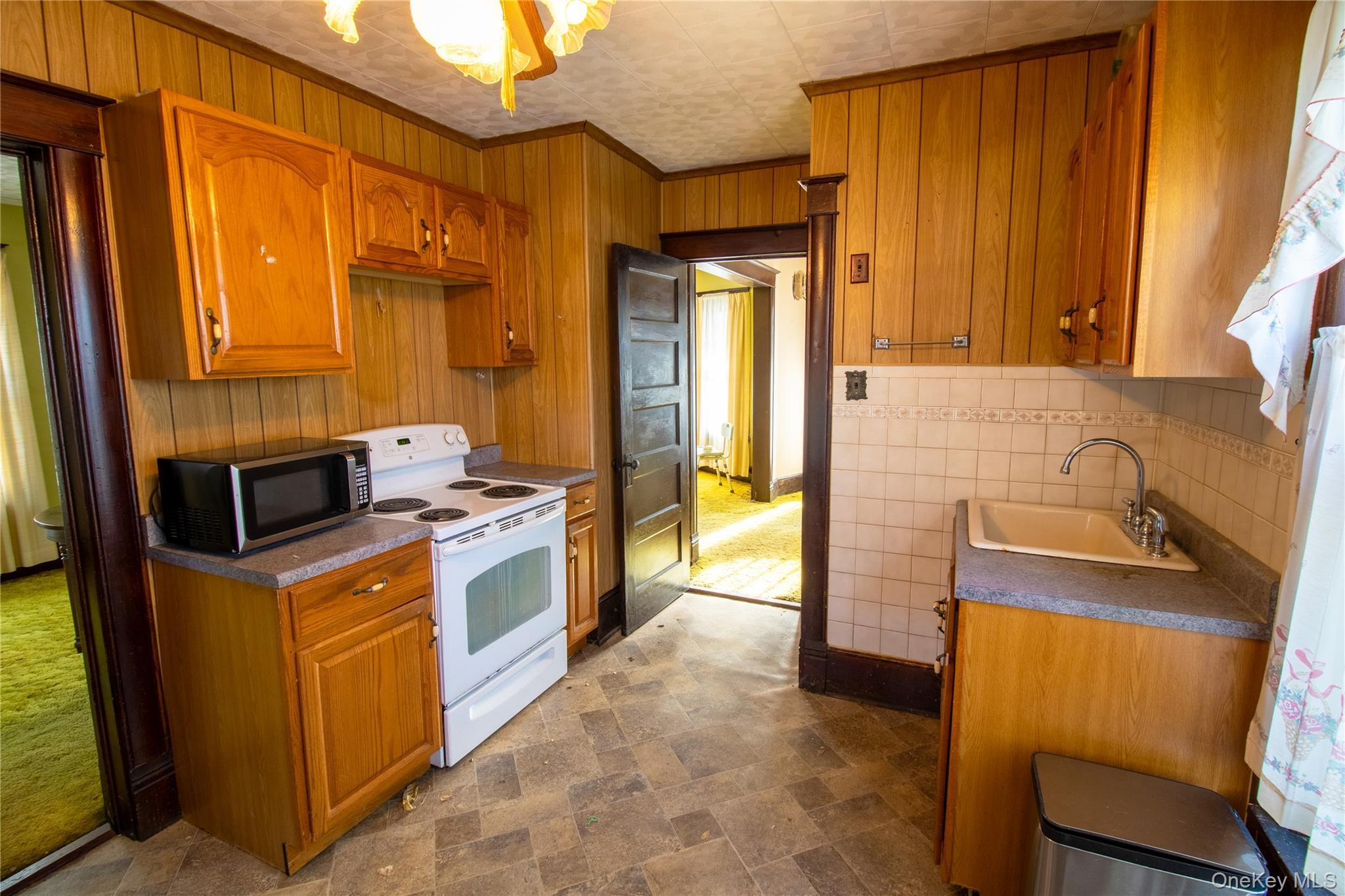 Single Family Baker  Dutchess County, NY 12603, MLS-951389-2