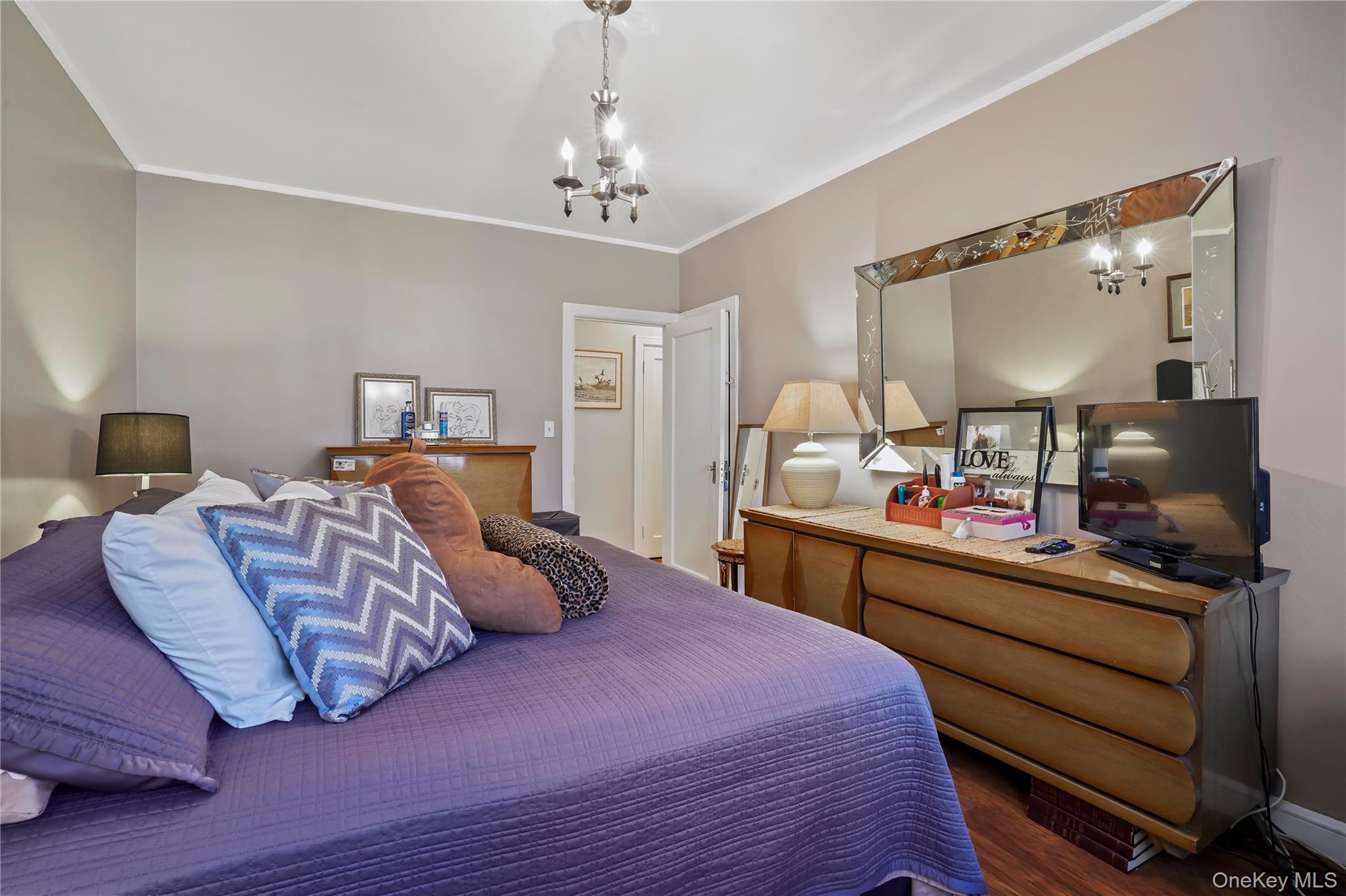 Single Family 57th  Queens, NY 11377, MLS-951423-5