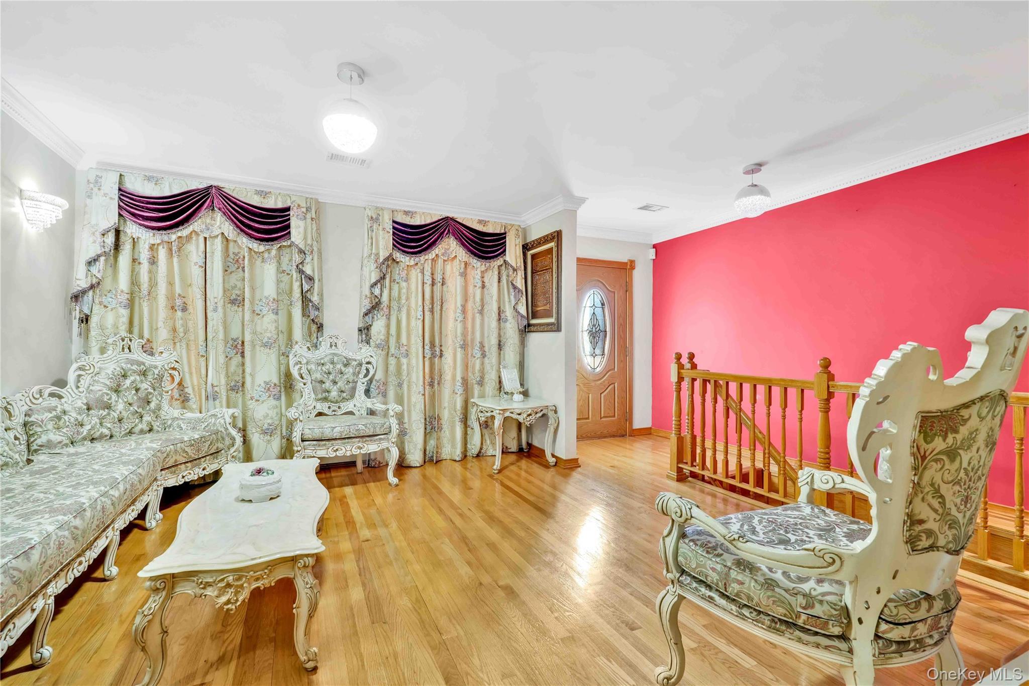 Single Family Morgan Bronx, NY 10469, MLS-951446-18