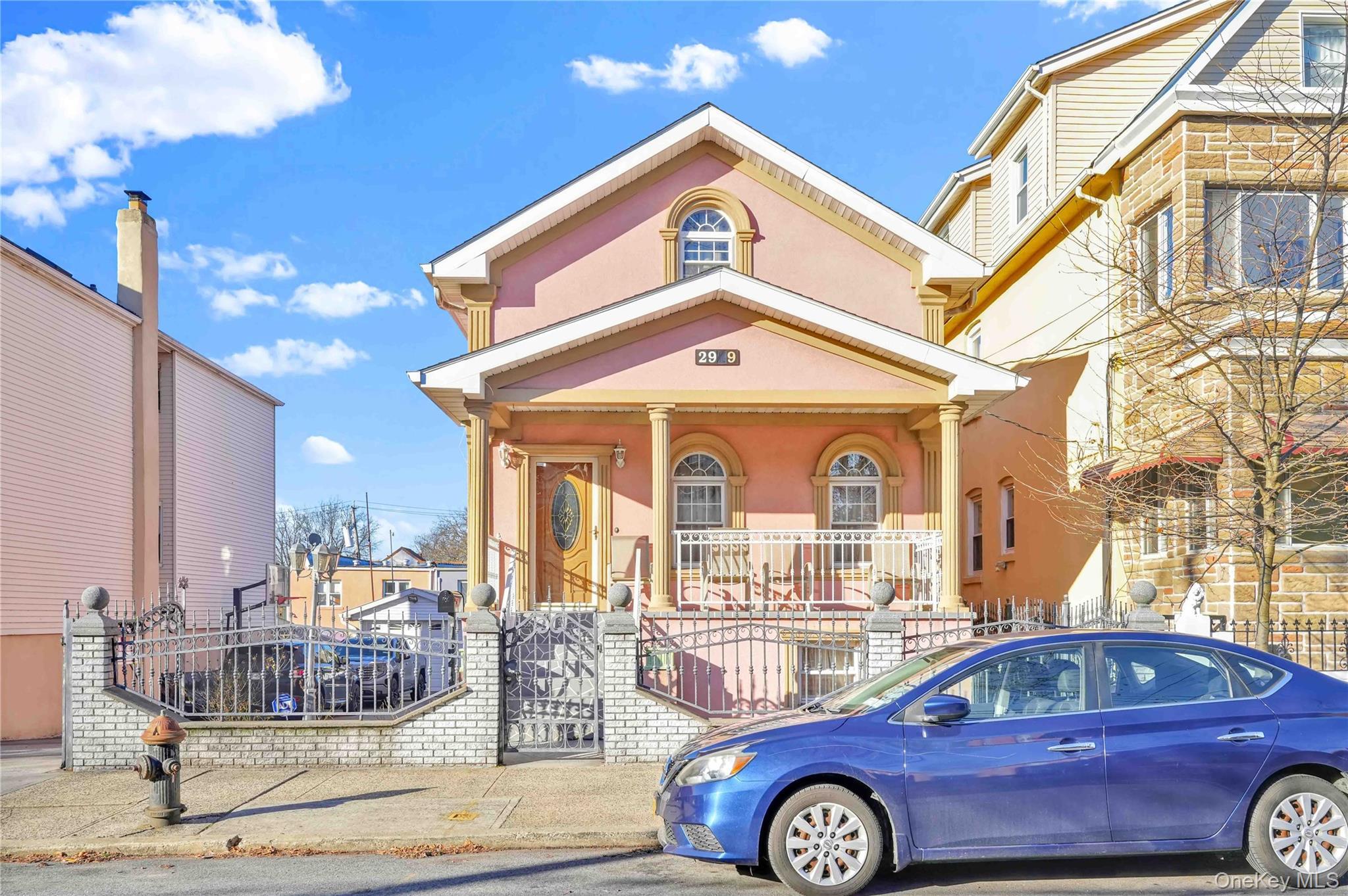 Single Family Morgan Bronx, NY 10469, MLS-951446-2