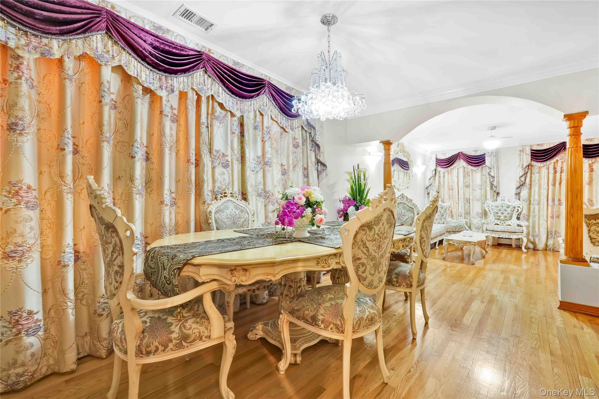 Single Family Morgan Bronx, NY 10469, MLS-951446-21