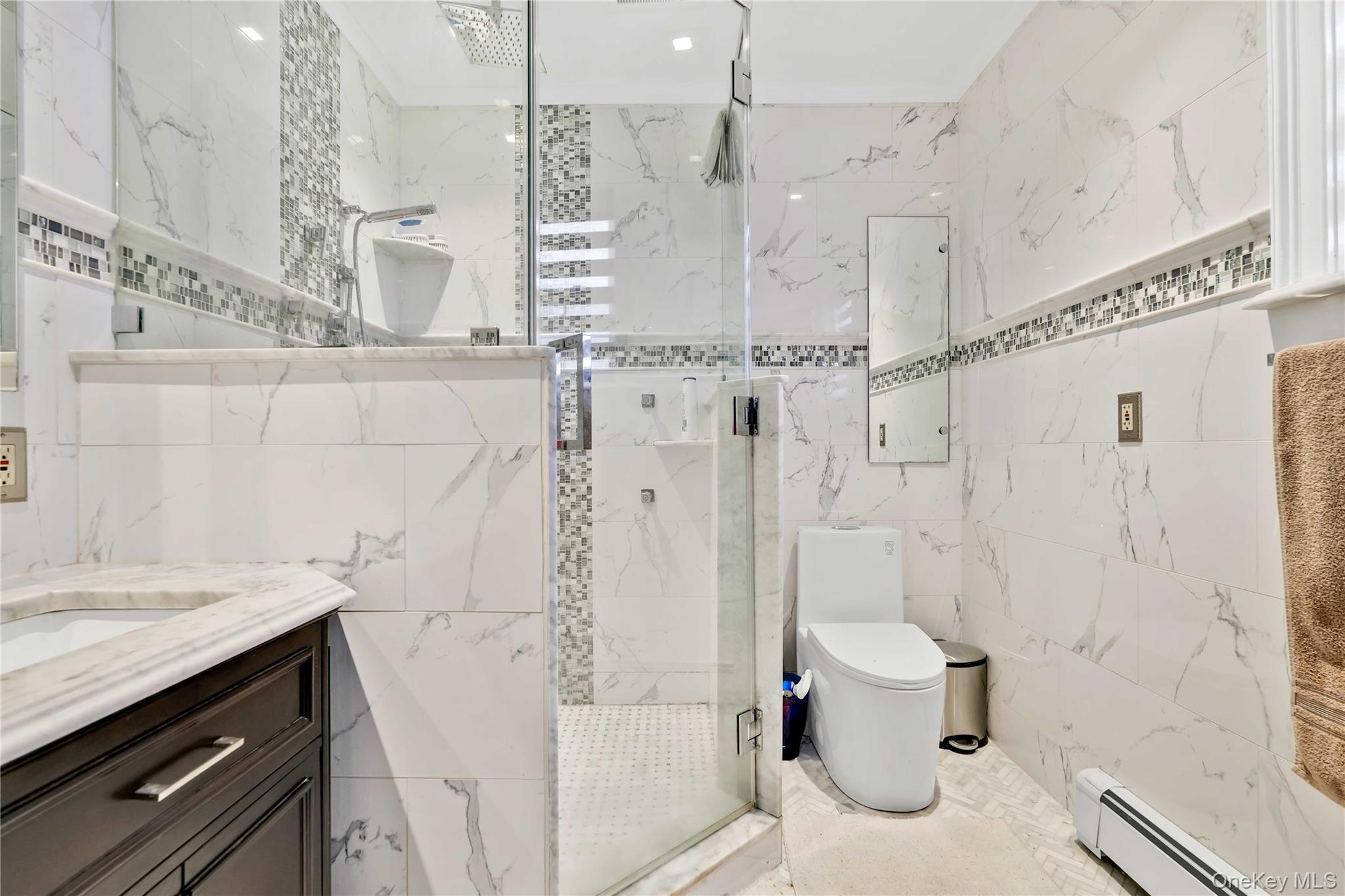 Single Family Morgan Bronx, NY 10469, MLS-951446-25