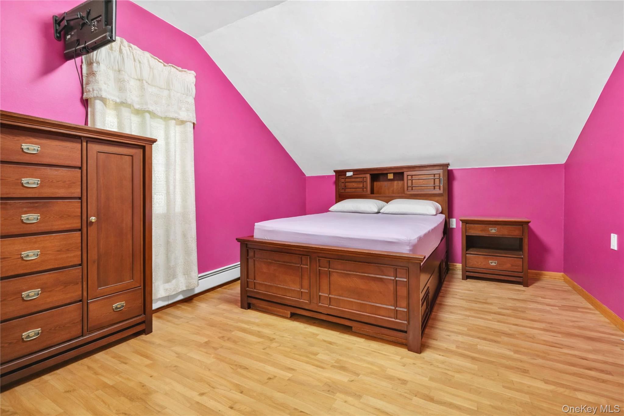Single Family Morgan Bronx, NY 10469, MLS-951446-29