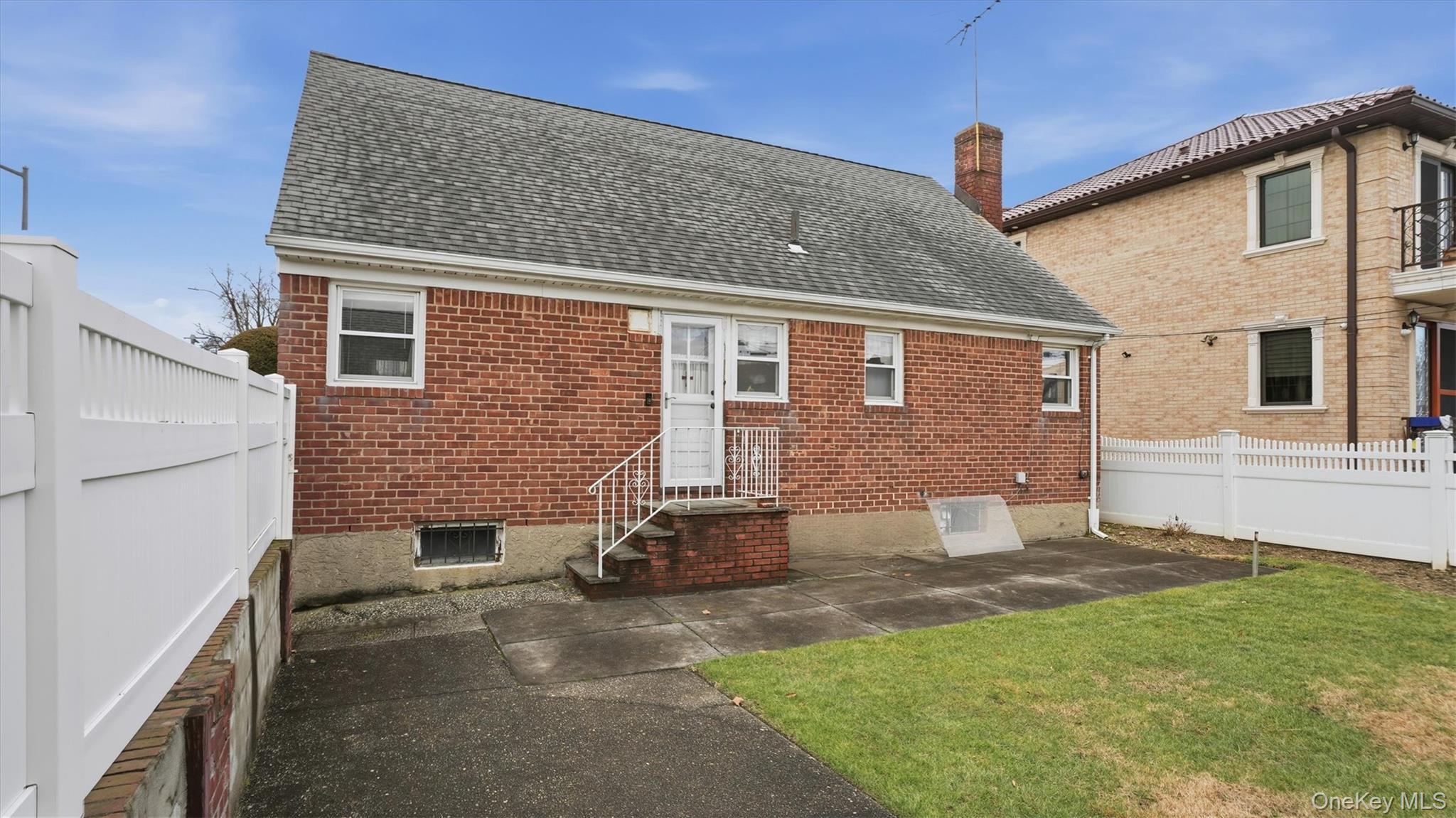 Single Family 251st  Queens, NY 11426, MLS-951476-14