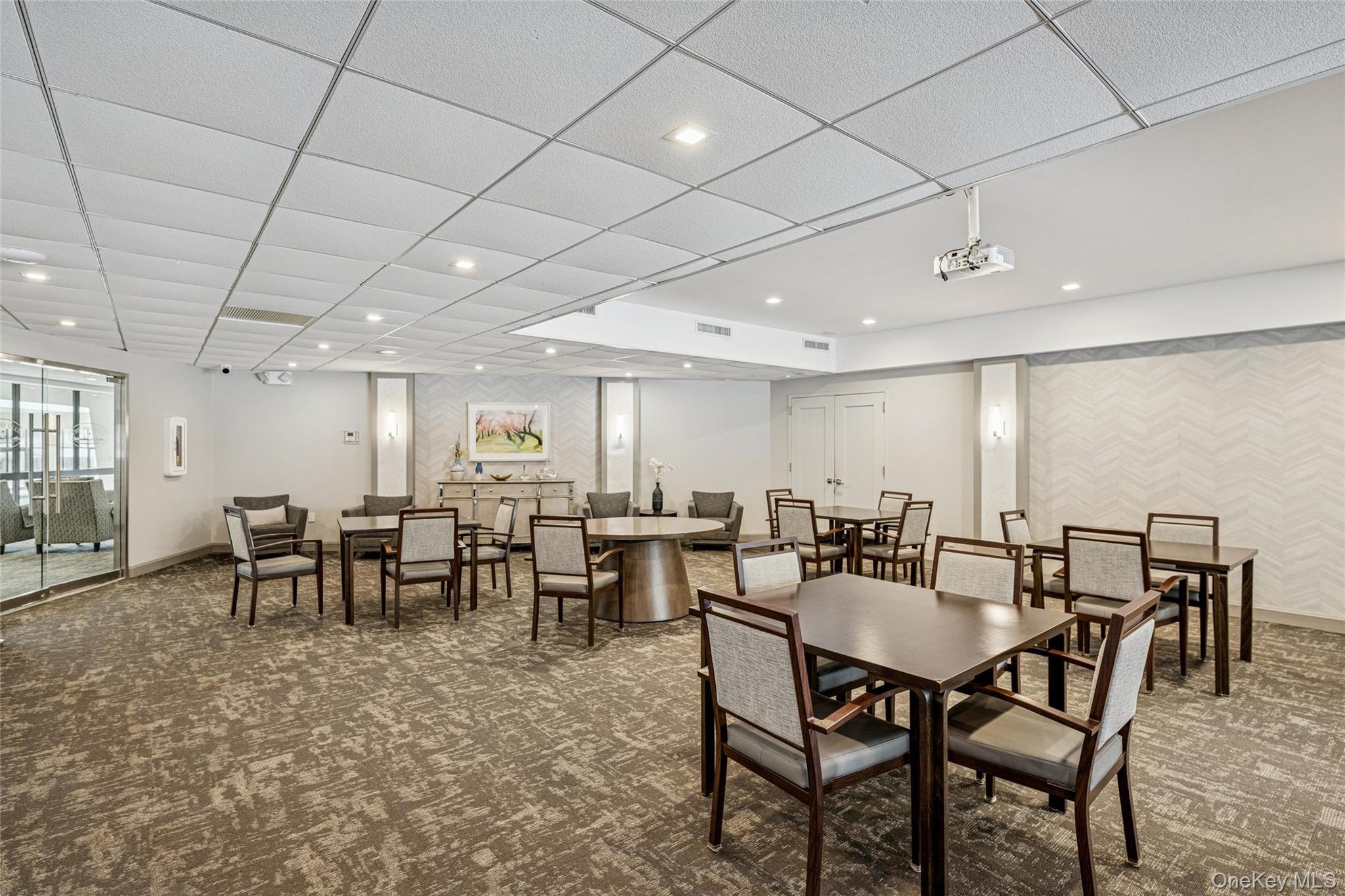 Condo Bay Club Queens, NY 11360, MLS-951481-14