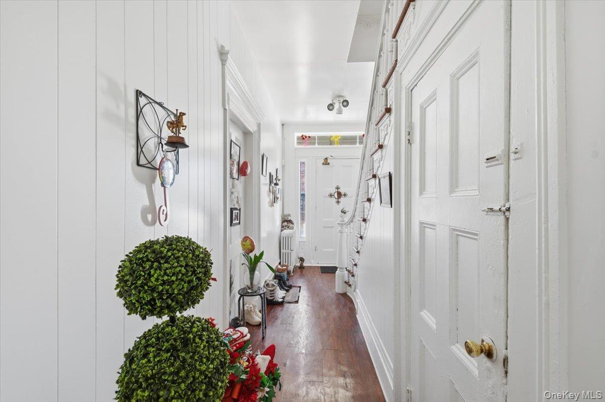 Single Family Woodhull  Bronx, NY 10469, MLS-951494-12