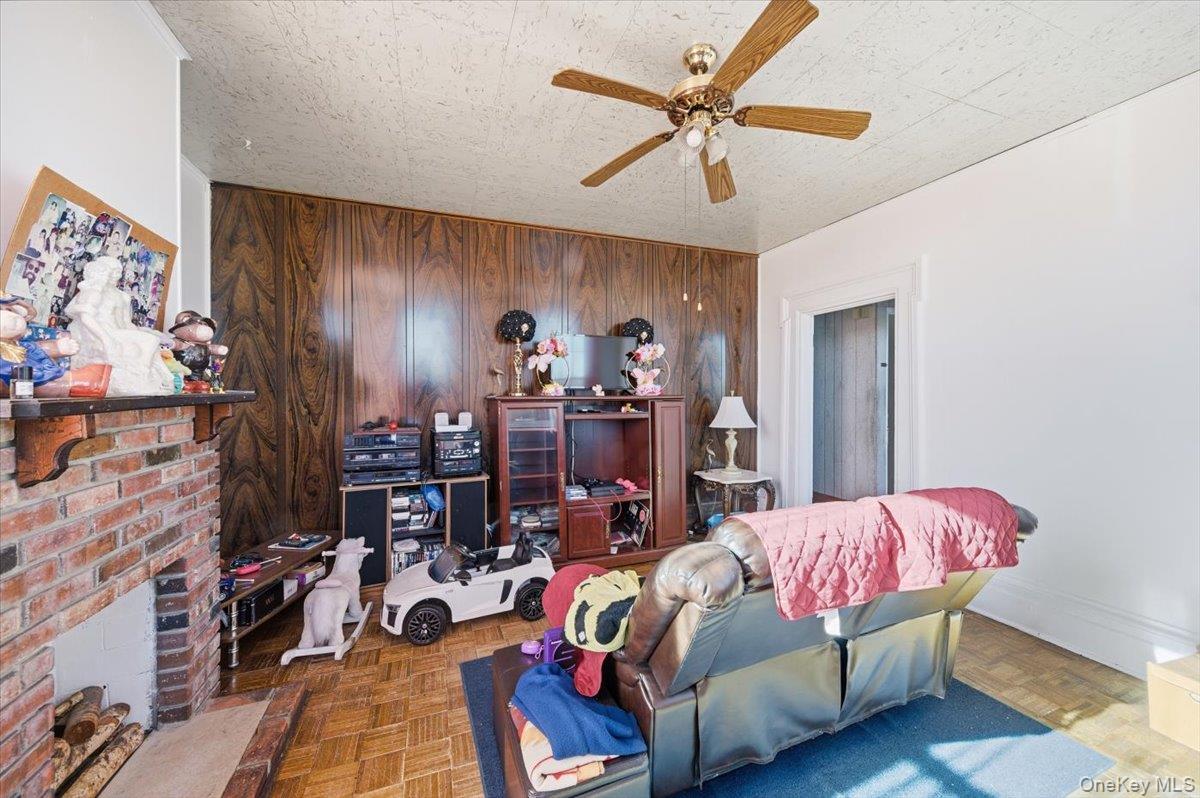 Single Family Woodhull  Bronx, NY 10469, MLS-951494-15